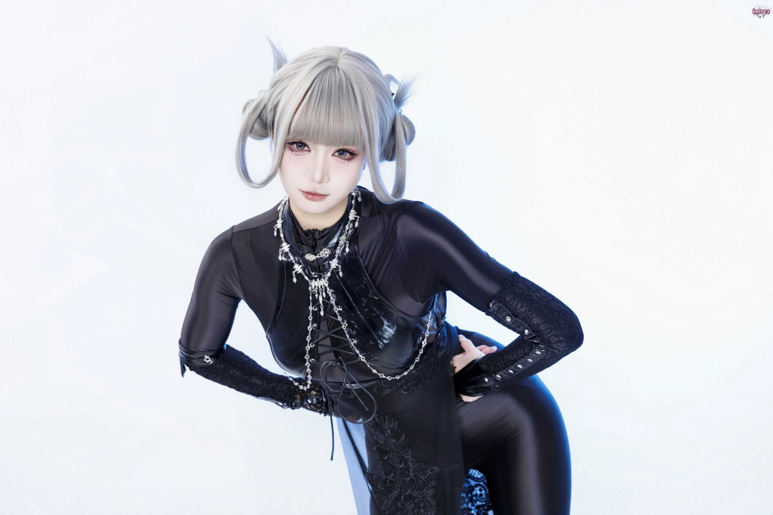 柒柒要乖哦 – 黑靡烟旗袍 [108P] 插图6