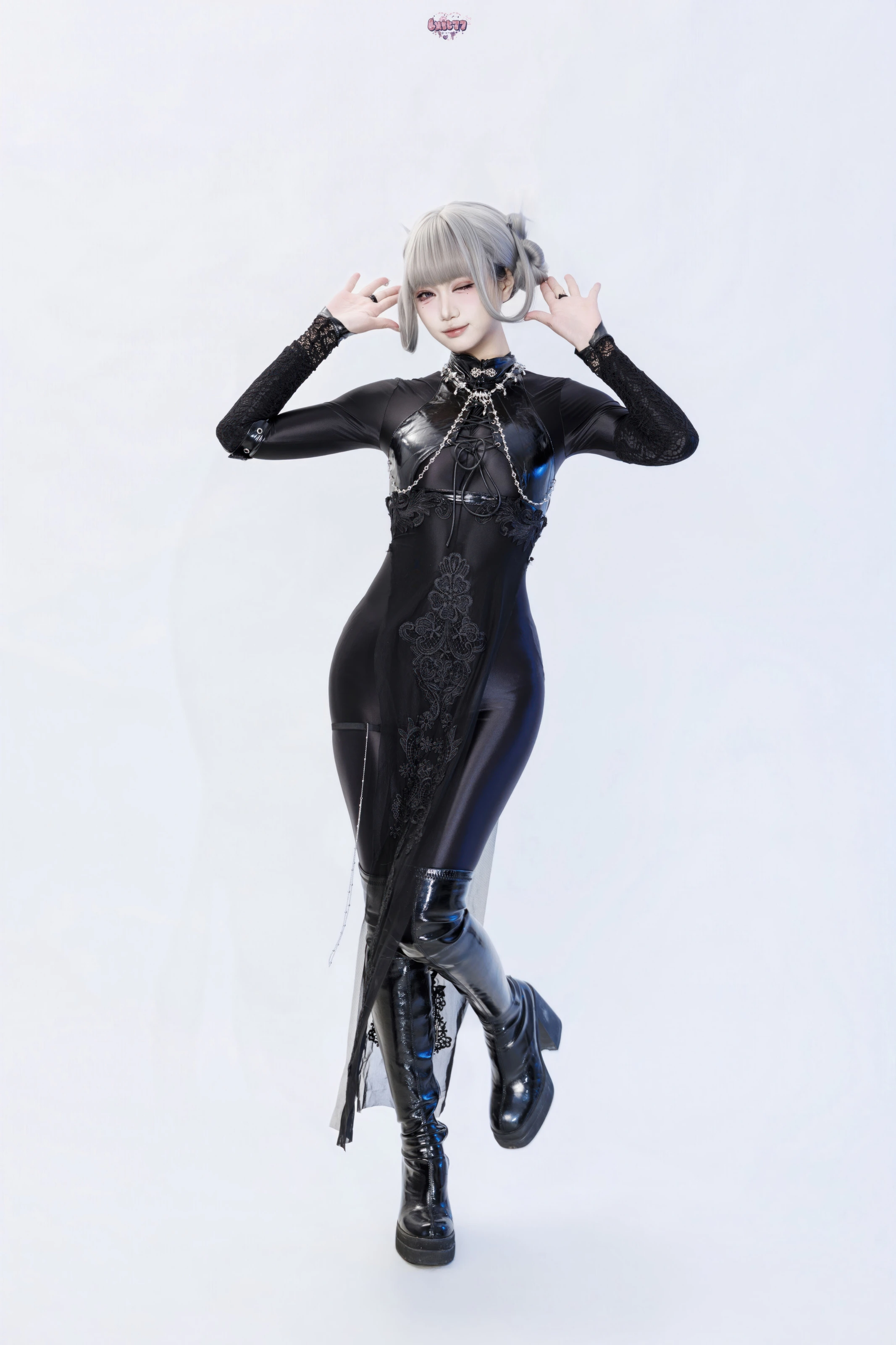 柒柒要乖哦 – 黑靡烟旗袍 [108P] 插图2