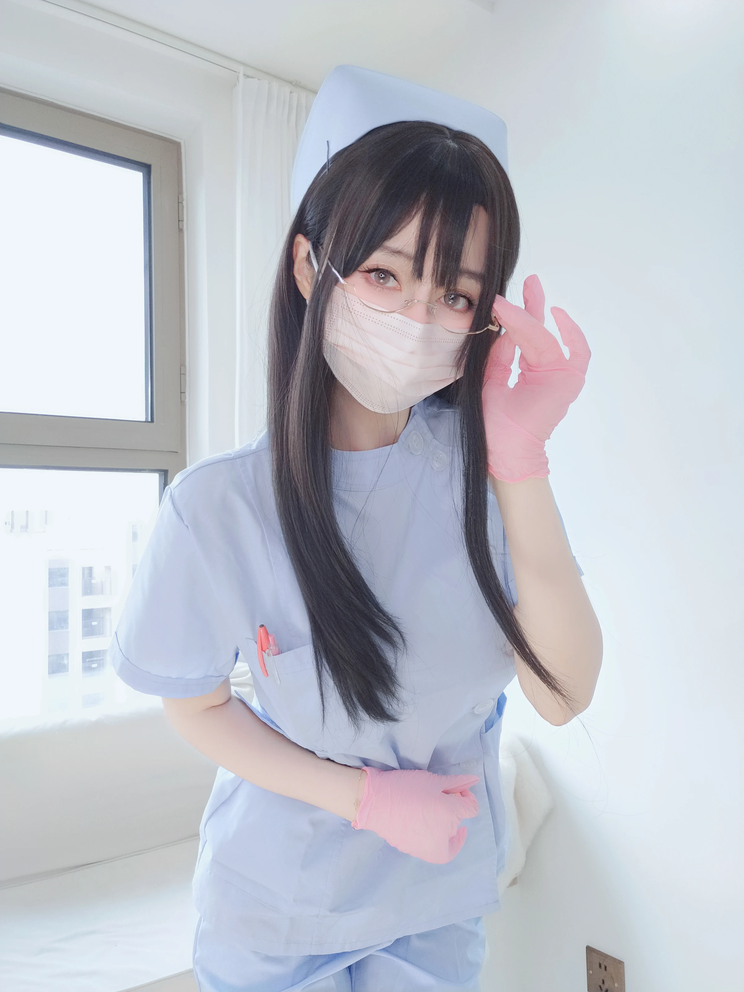 白银81 – 自摄Vol.95 蓝色护士 [162P] 插图5