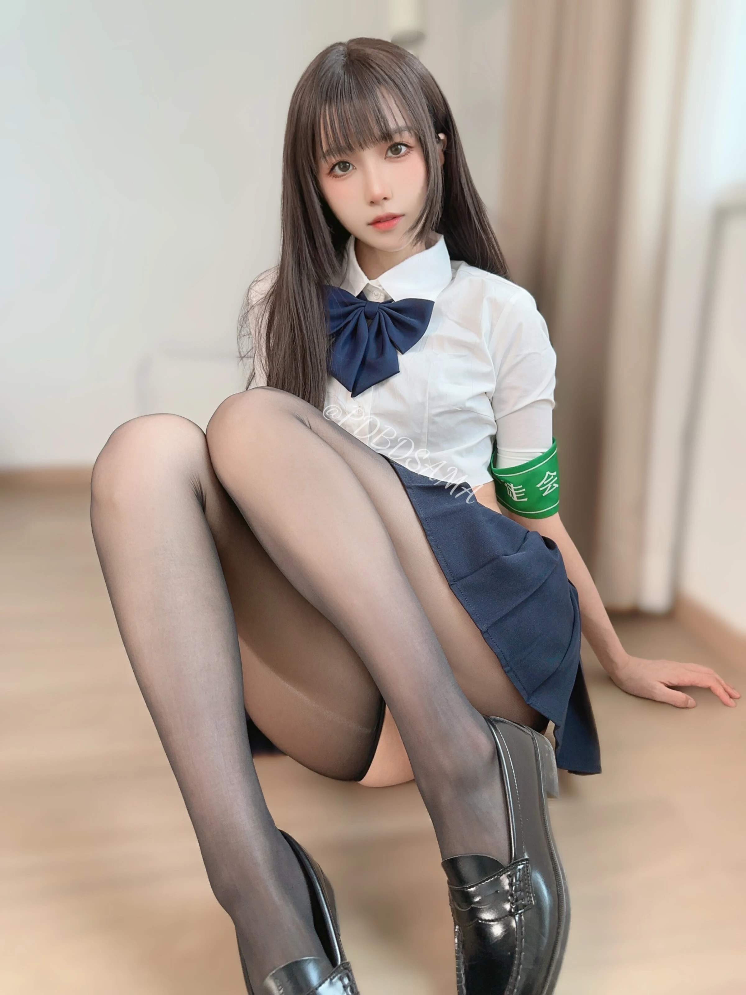 布丁大法 – 变态学生会长 [104P]-秀人网