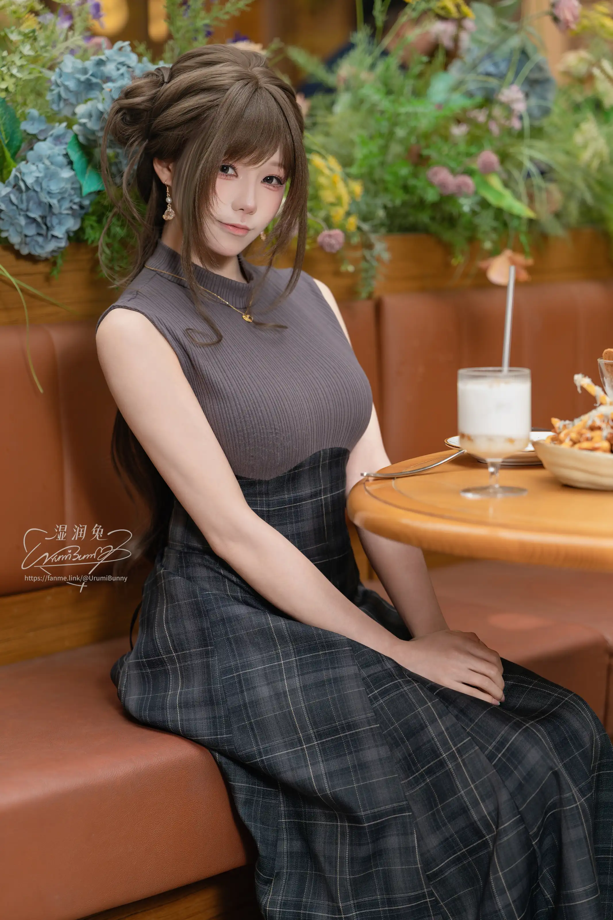 咬一口兔娘(黏黏团子兔) – 5月作品 网友的一日约会 [113P] 插图4