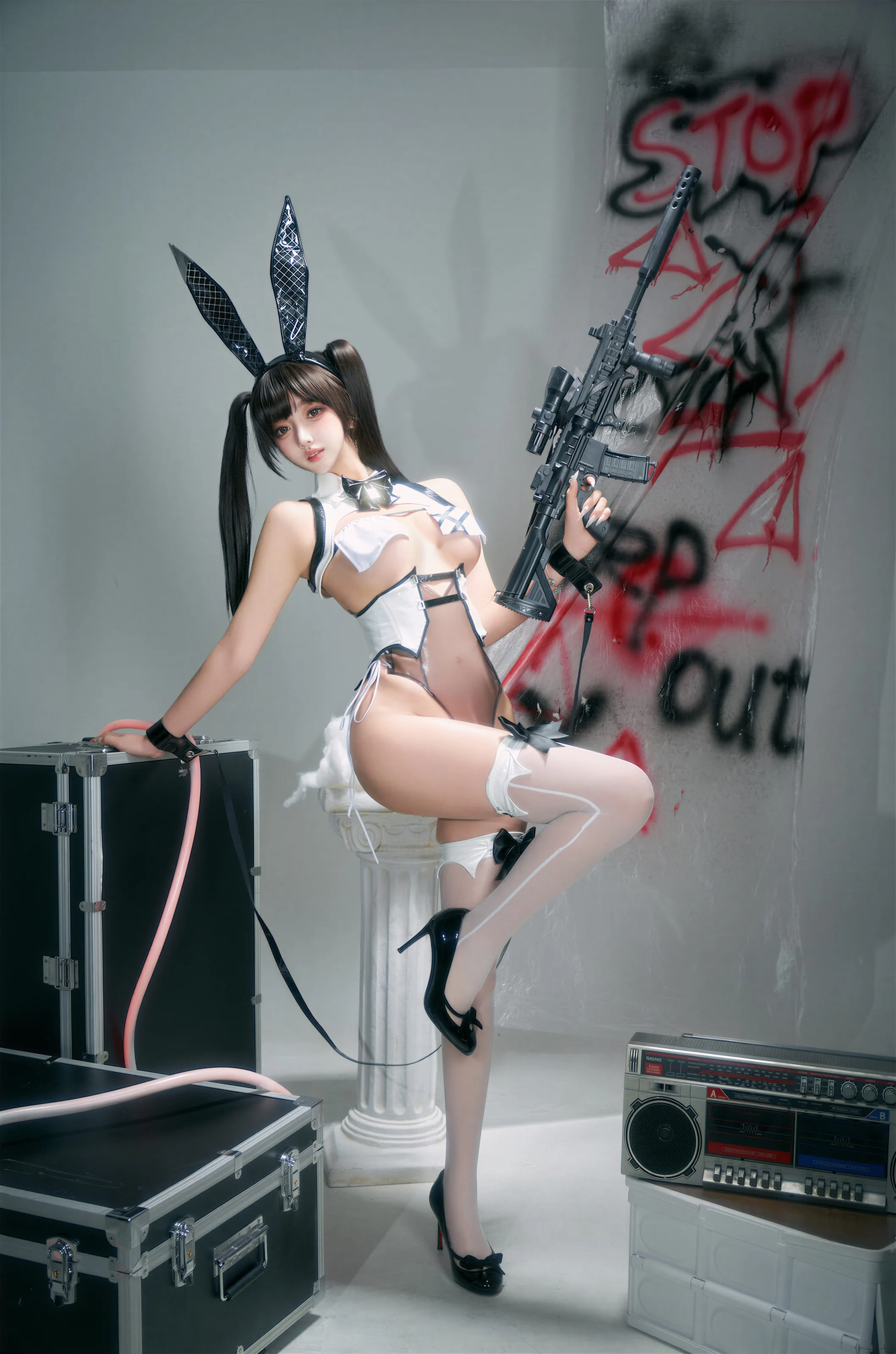 过期米线线喵 – Nikke胜利女神 贝伊闪耀兔女郎 [66P] 插图5