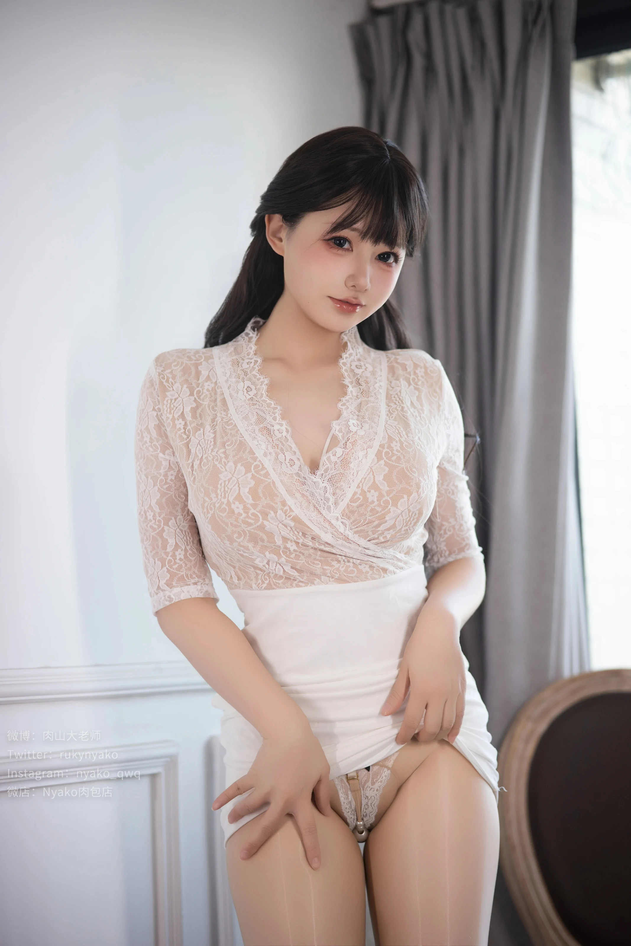 Nyako喵子 – 电子版81-熟女エロエロ [175P]-秀人网