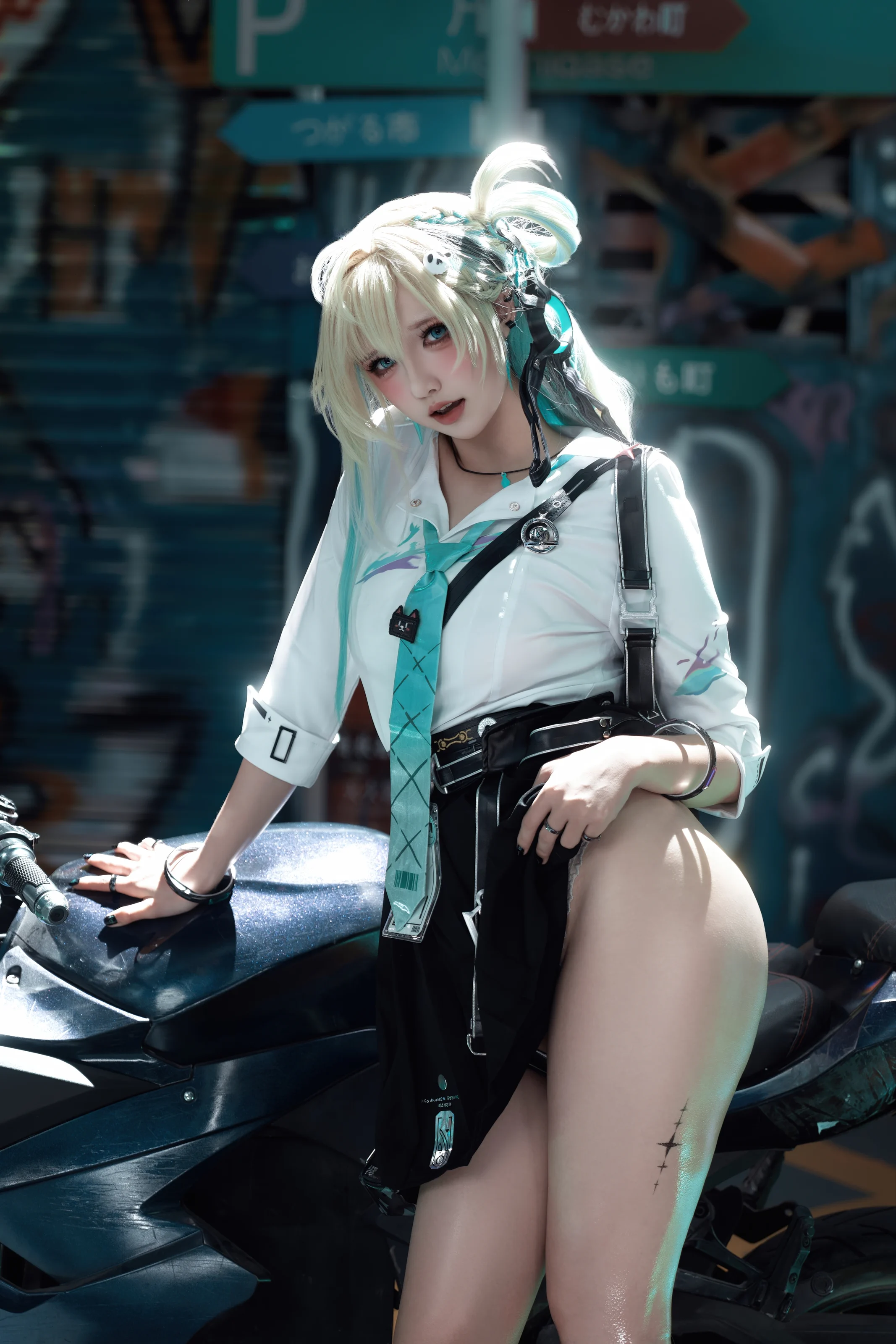 阿薰kaOri – 鸣潮 琳奈 [94P]-秀人网