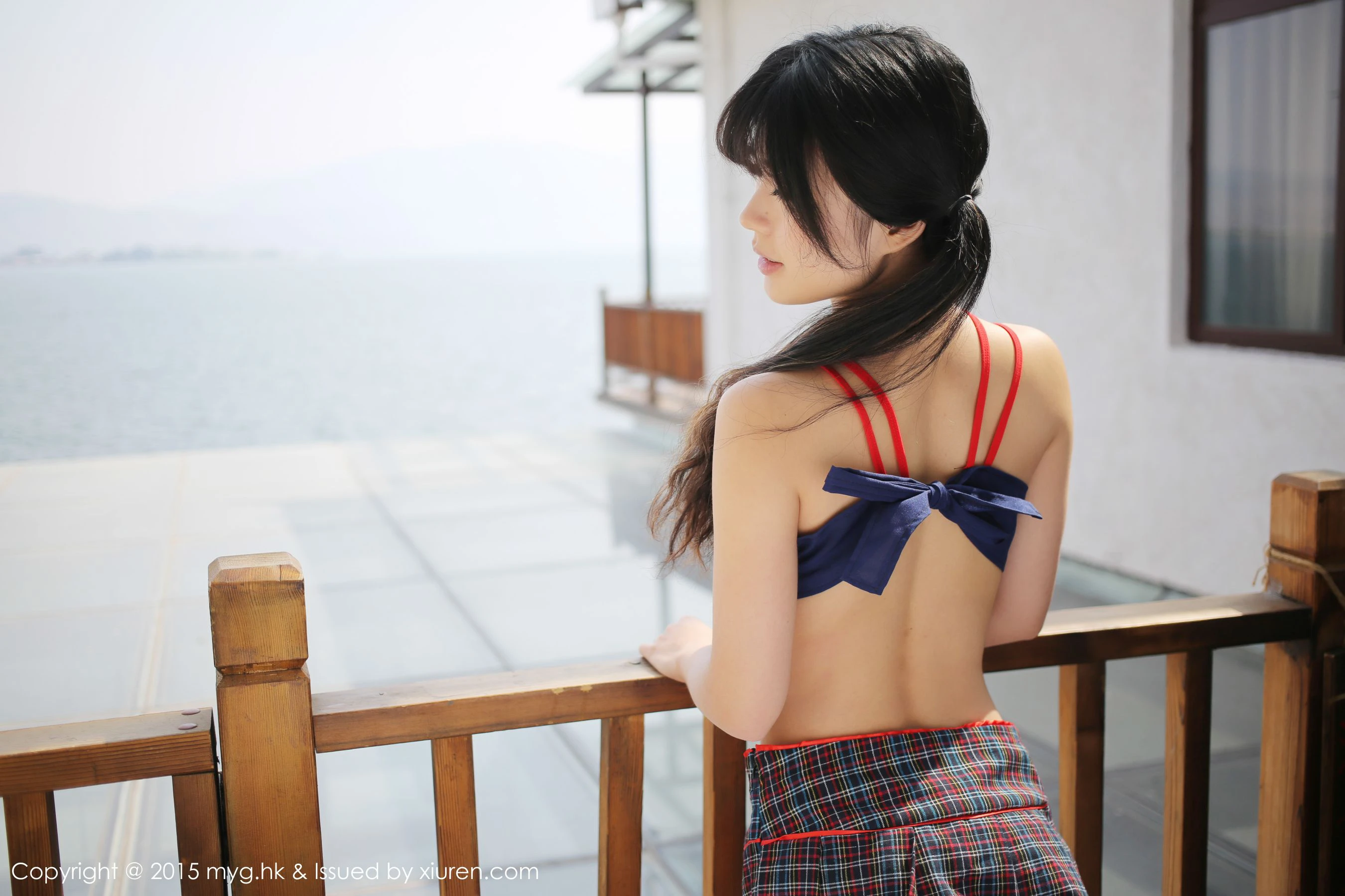 刘雪妮Verna《大理旅拍》内衣+英伦校服 美媛馆 Vol.108 2017-02-02 00:00:00 - 妍画集-妍画集