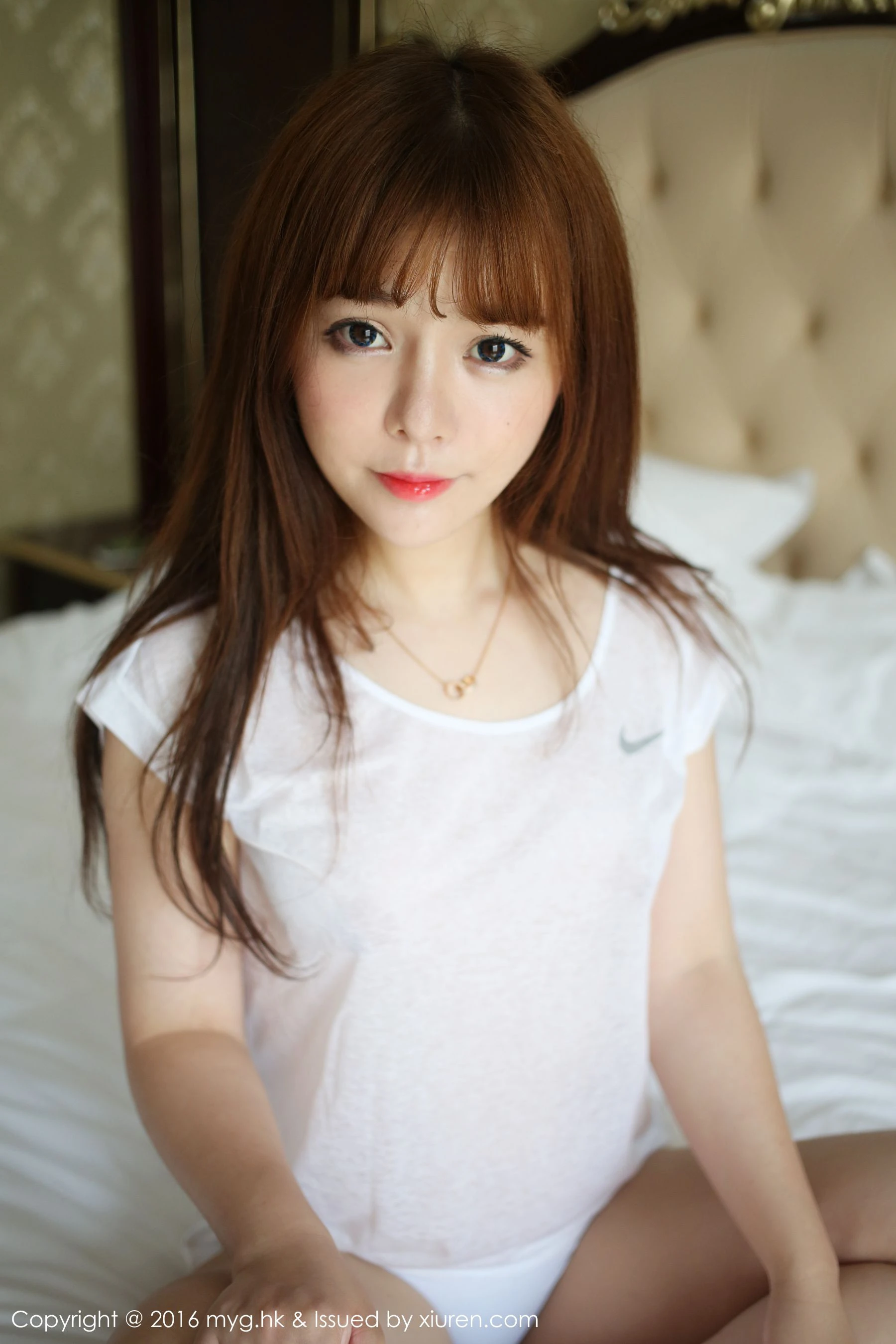 粉芭比VV《像芭比娃娃的新人妹子》 美媛馆 Vol.209 插图9