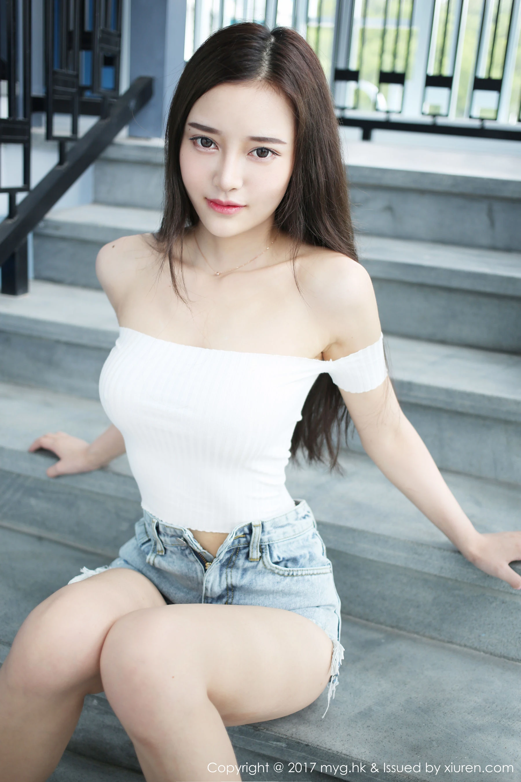 唐琪儿il《透视蕾丝内衣与泳衣湿身》 美媛馆 VOL.258 2019-02-02 00:00:00 - 妍画集-妍画集