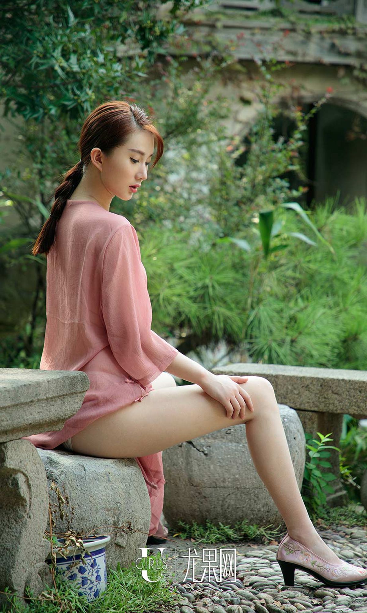 UGirls 爱尤物 No.1222 苏小曼 醉卧花底 [35P] 插图10