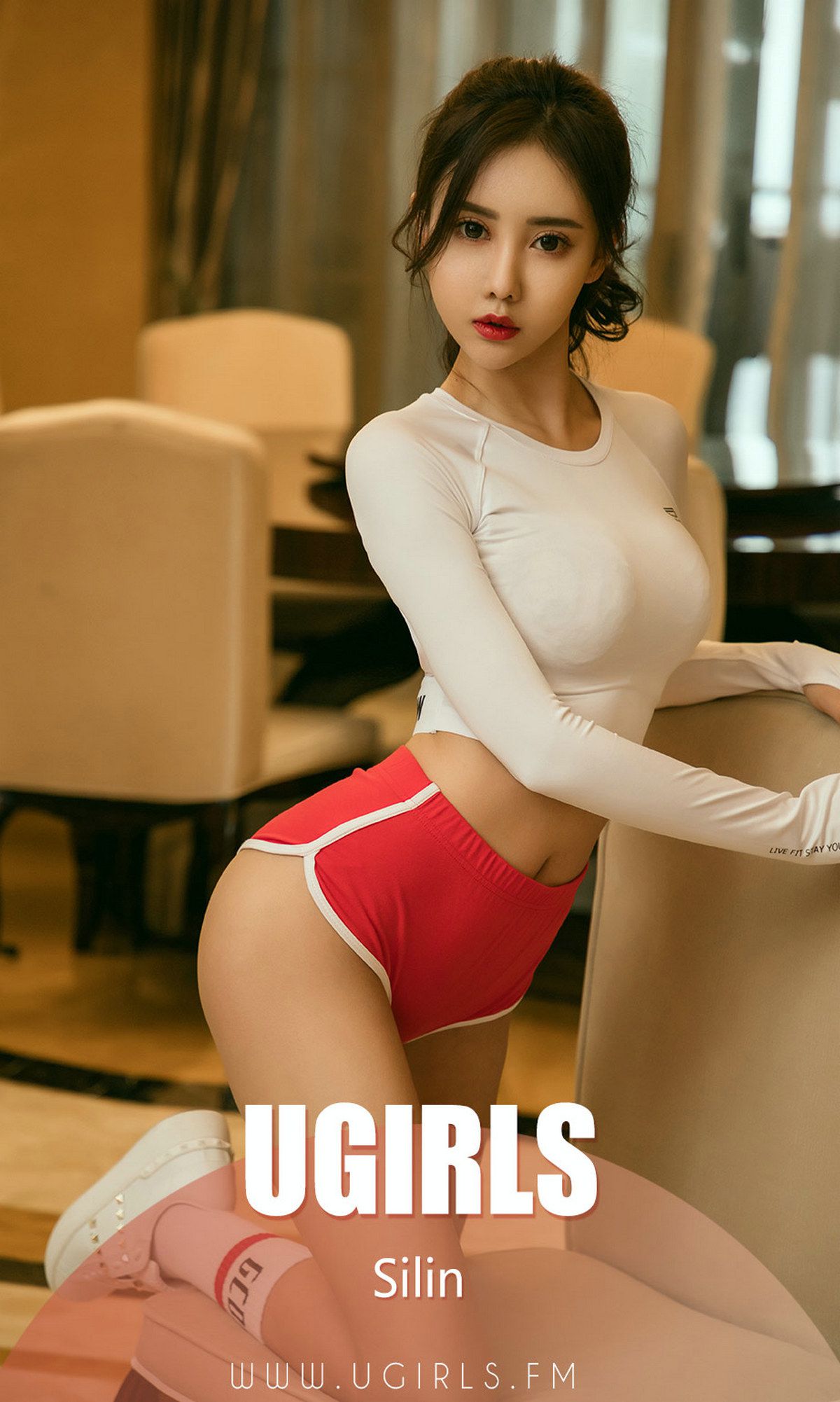 UGirls 爱尤物 No.1377 Silin 我有一个恋爱想和你谈 [35P] 2020-11-11 00:00:00 - 妍画集-妍画集