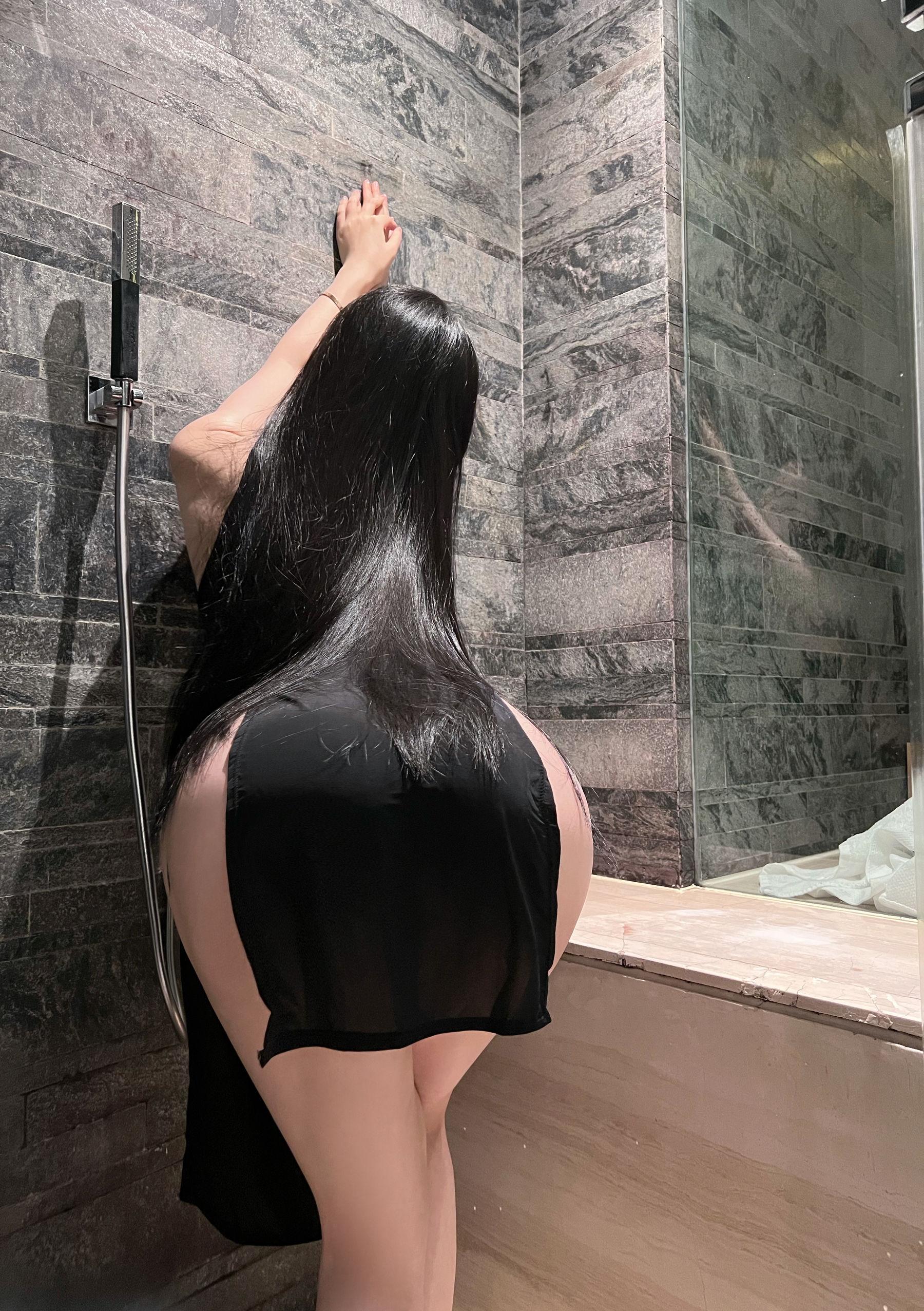 美臀女神左公子666 – 遮不住的美臀 [49P] 插图2