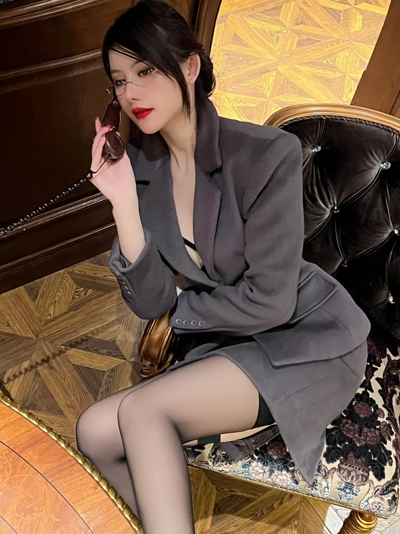 就是阿朱啊 – 孔雀&中醫 [42P]-妍画集