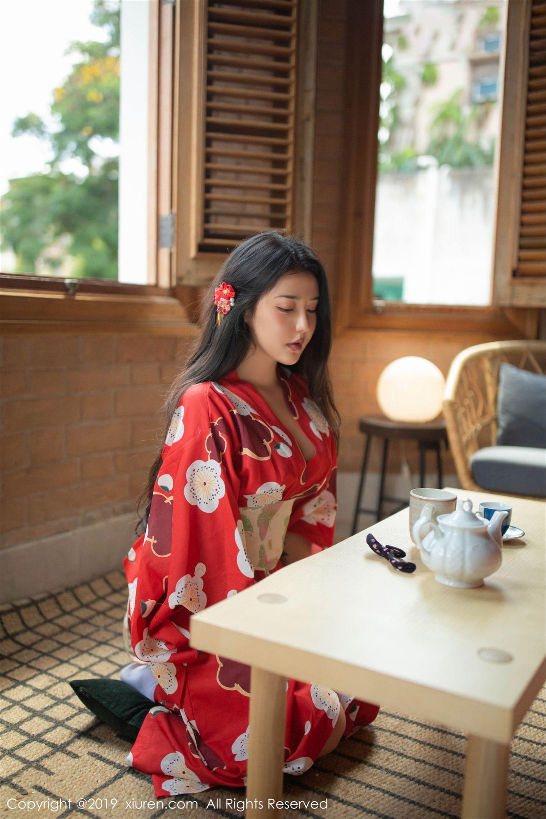 XiuRen 秀人网 No.1492 Manuela玛鲁娜-妍画集