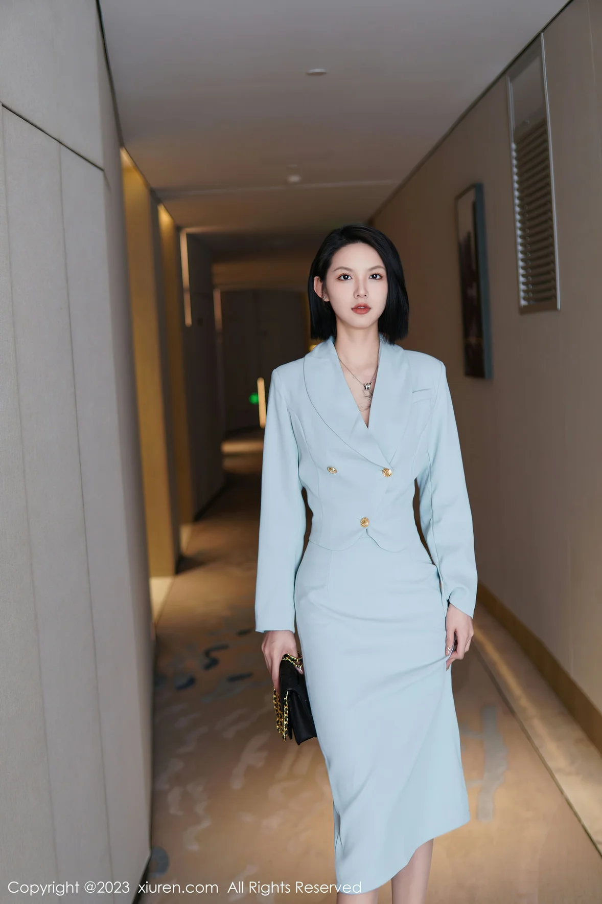 XiuRen 秀人 No.6885 乔一一 诱人原色丝袜性感写真 [75P] 2024-03-03 18:52:02 - 妍画集-妍画集