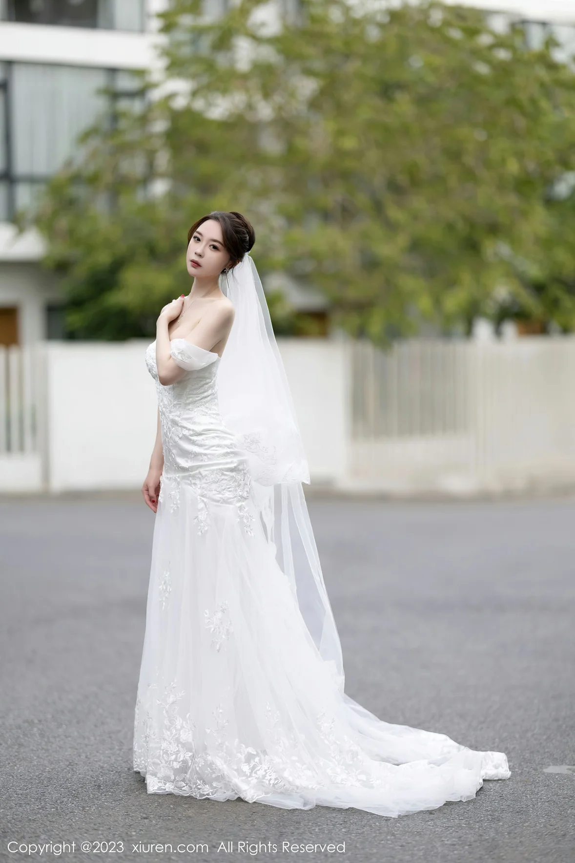 XiuRen 秀人 No.7310 梦心玥 白色婚纱服饰安吉旅拍 [84P]-妍画集