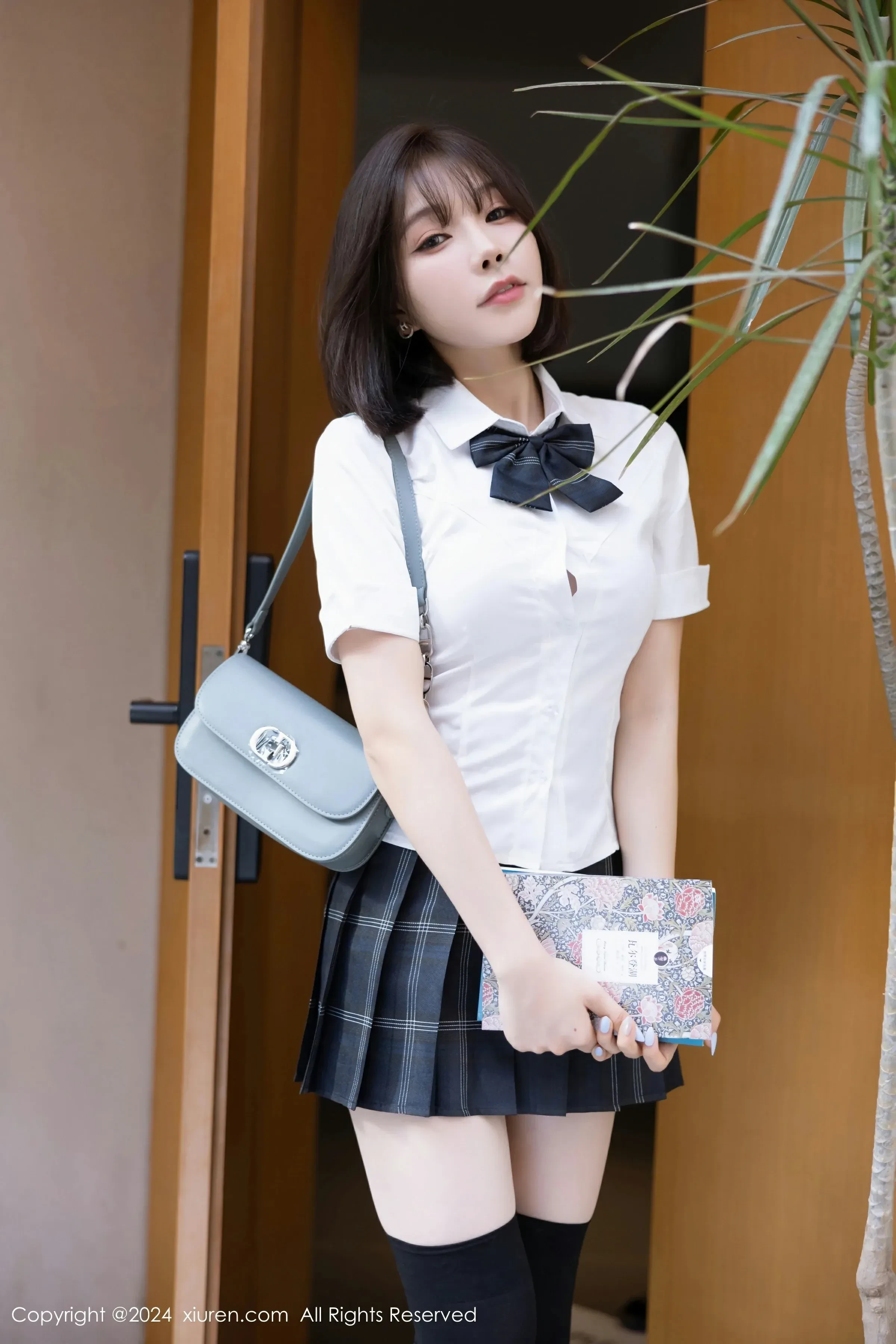 XiuRen 秀人 No.8785 徐莉芝Booty [100P] 插图9