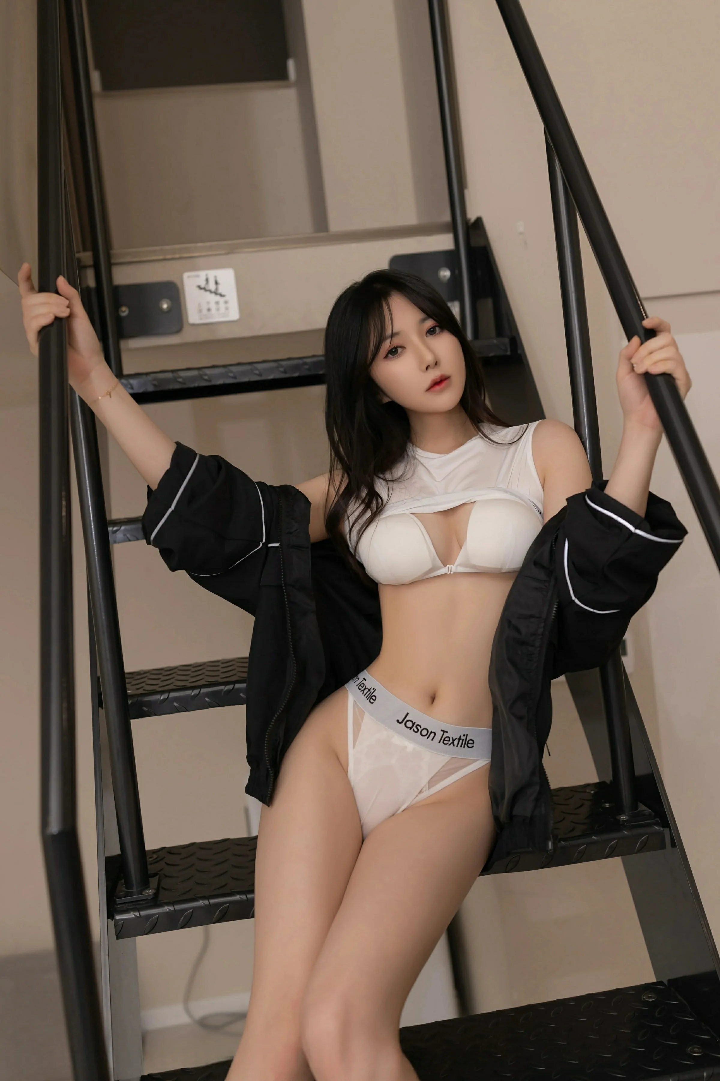 XiuRen 秀人 No.10112 鱼子酱Fish [58P] 插图2