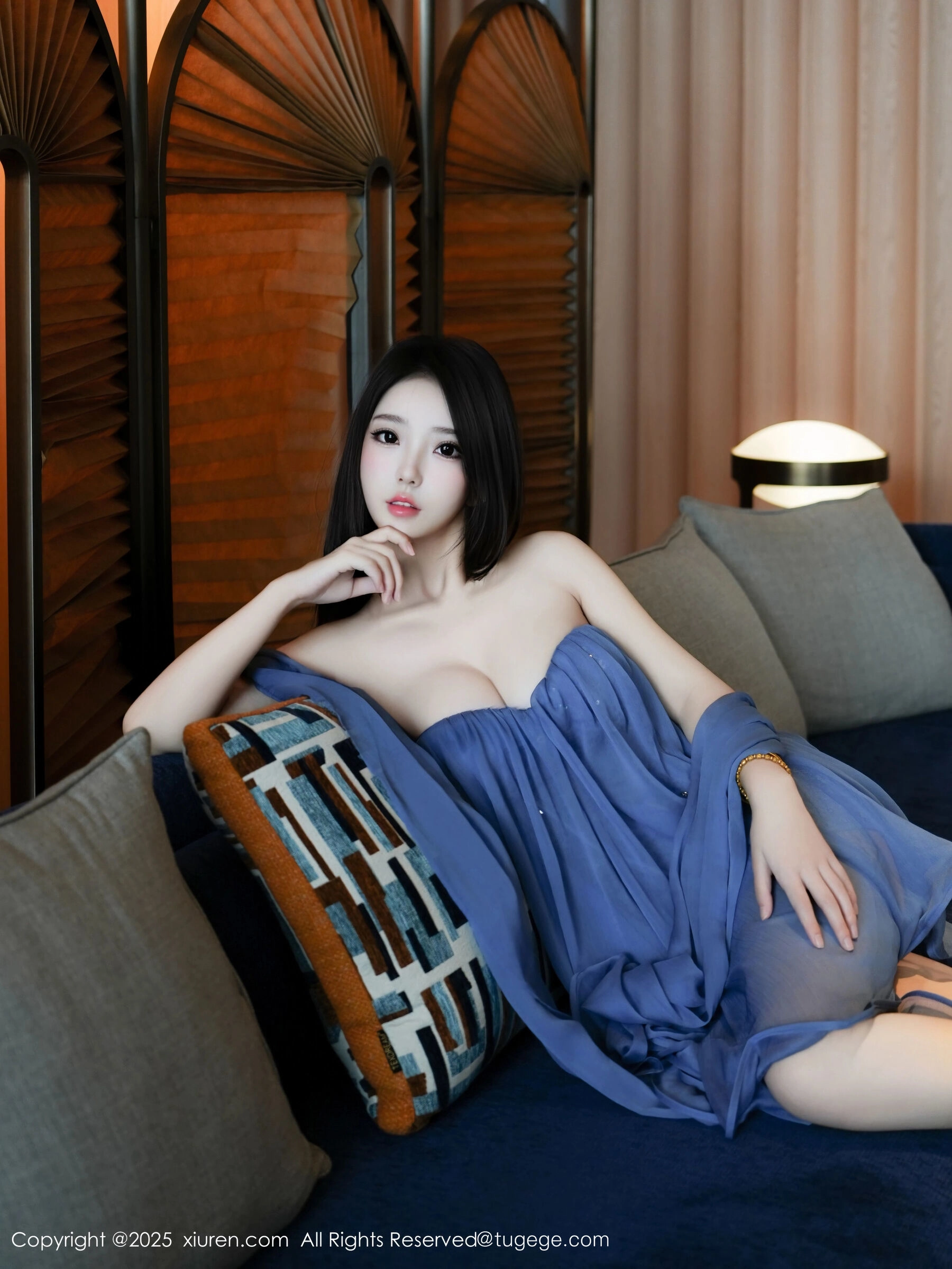 秀人网 烧烧小桃 Vol.10988 [52P] 插图2