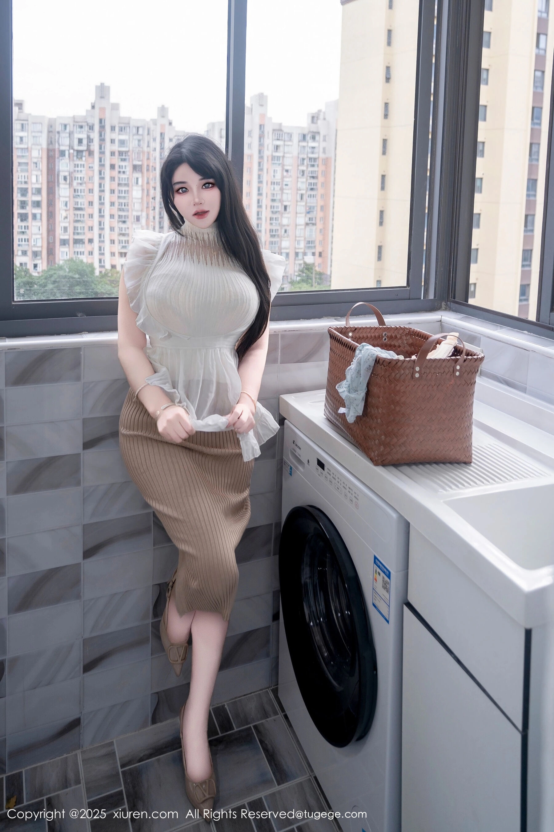 秀人网 汐汐爱吃草莓 Vol.11010 [83P] 插图6