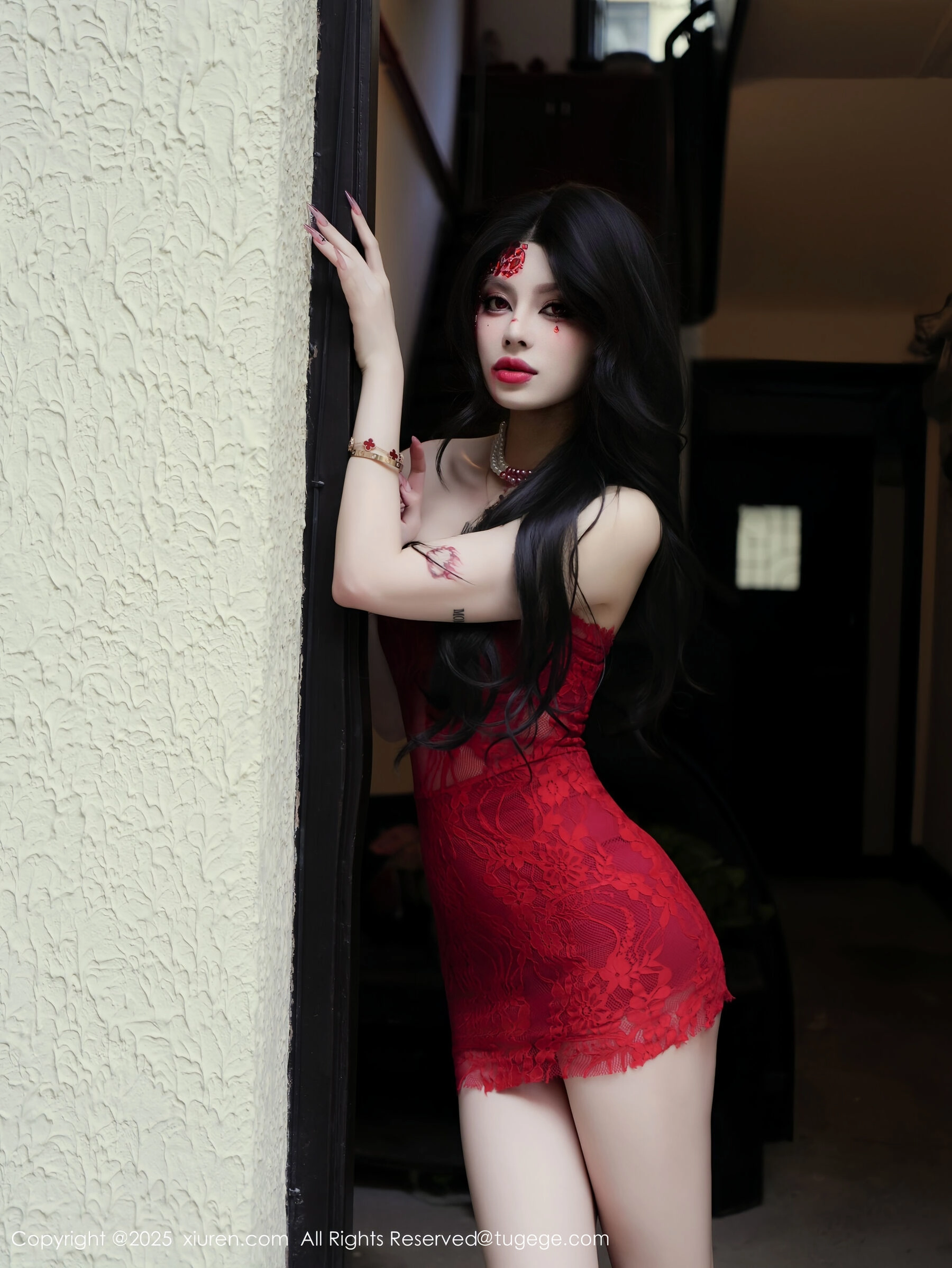 秀人网 四月月 Vol.11032 [85P] - 妍画集-妍画集