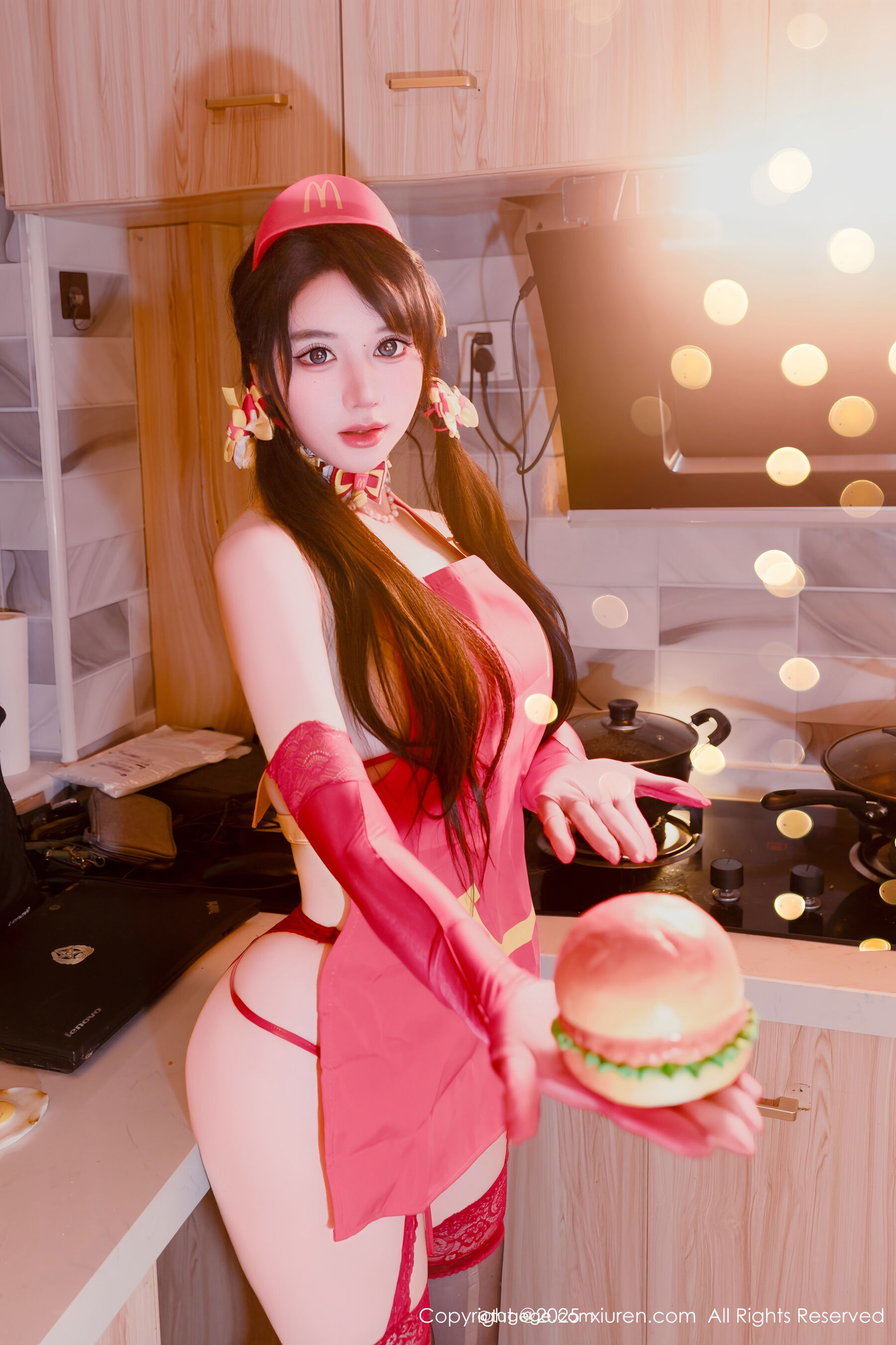 秀人网 汐汐爱吃草莓 Vol.11154 [78P]-妍画集