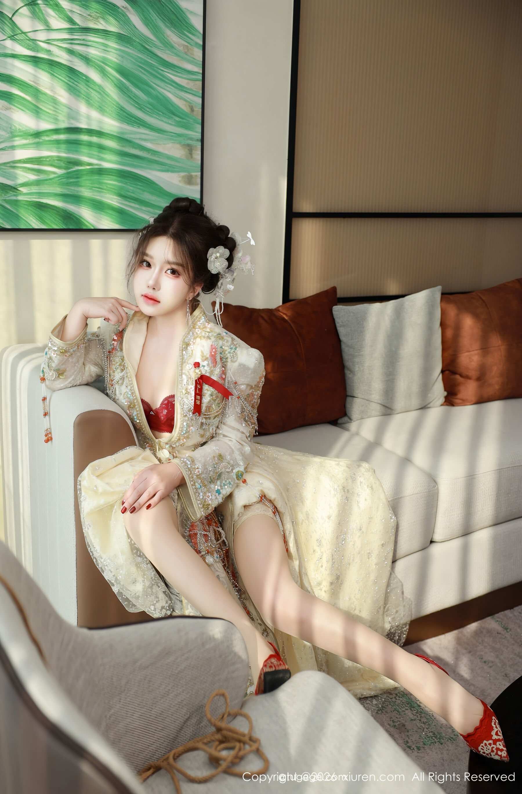 秀人网 小薯条nienie Vol.11220 [56P]-妍画集