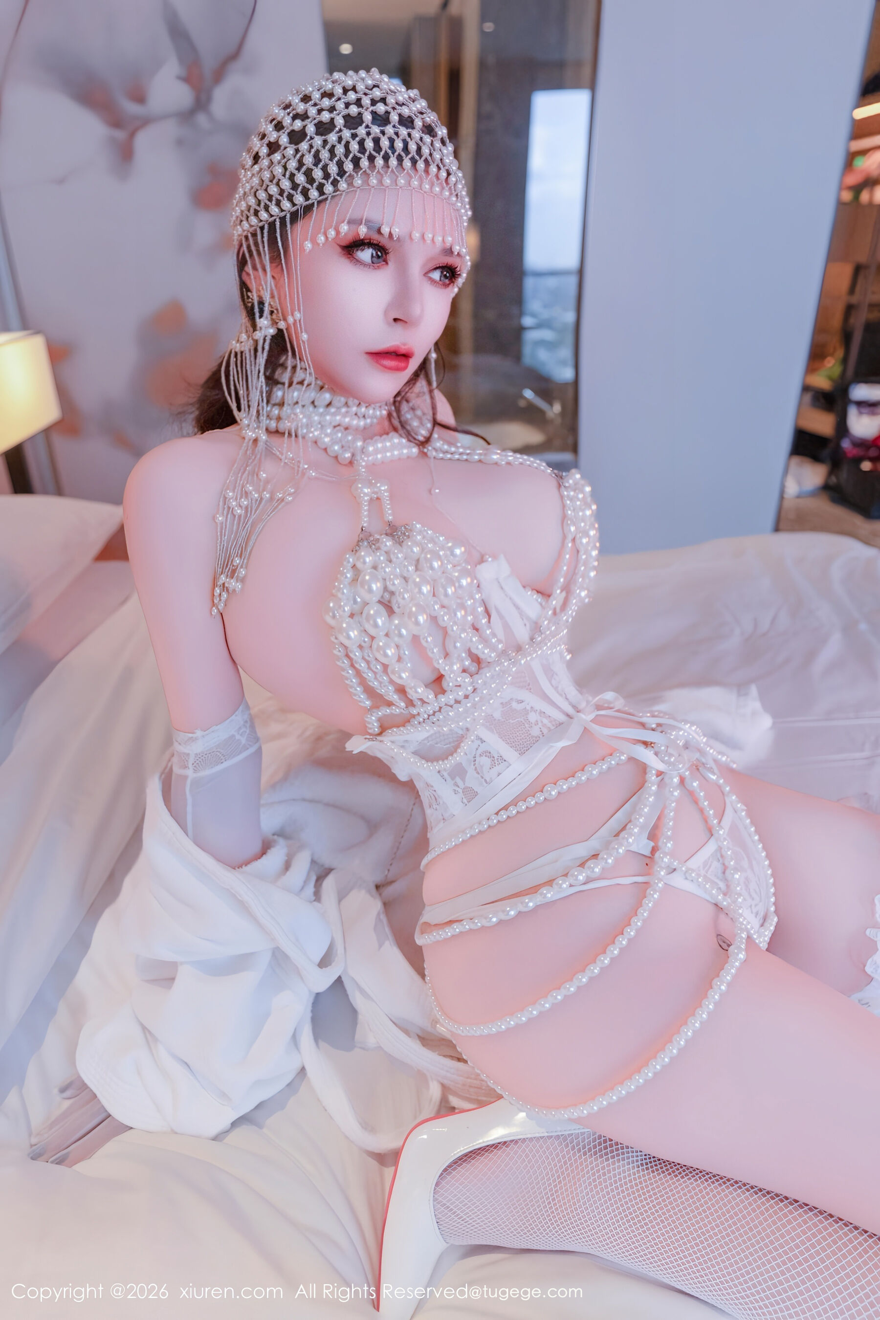 秀人网 伊丽莎有点白 Vol.11224 [80P] 插图6