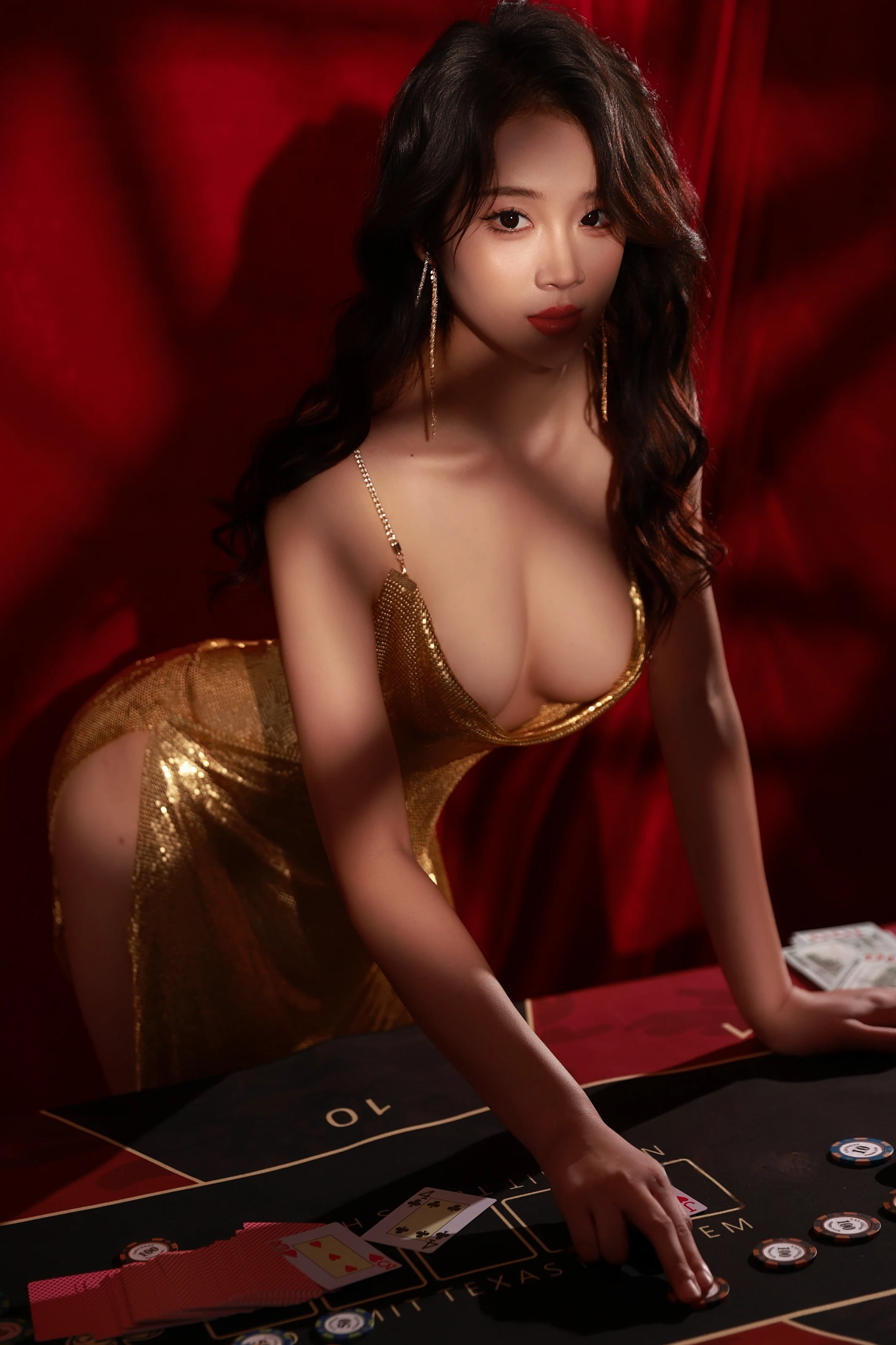 XiuRen 内购版 No.10681 南乔 性感荷官 [117P] 插图2