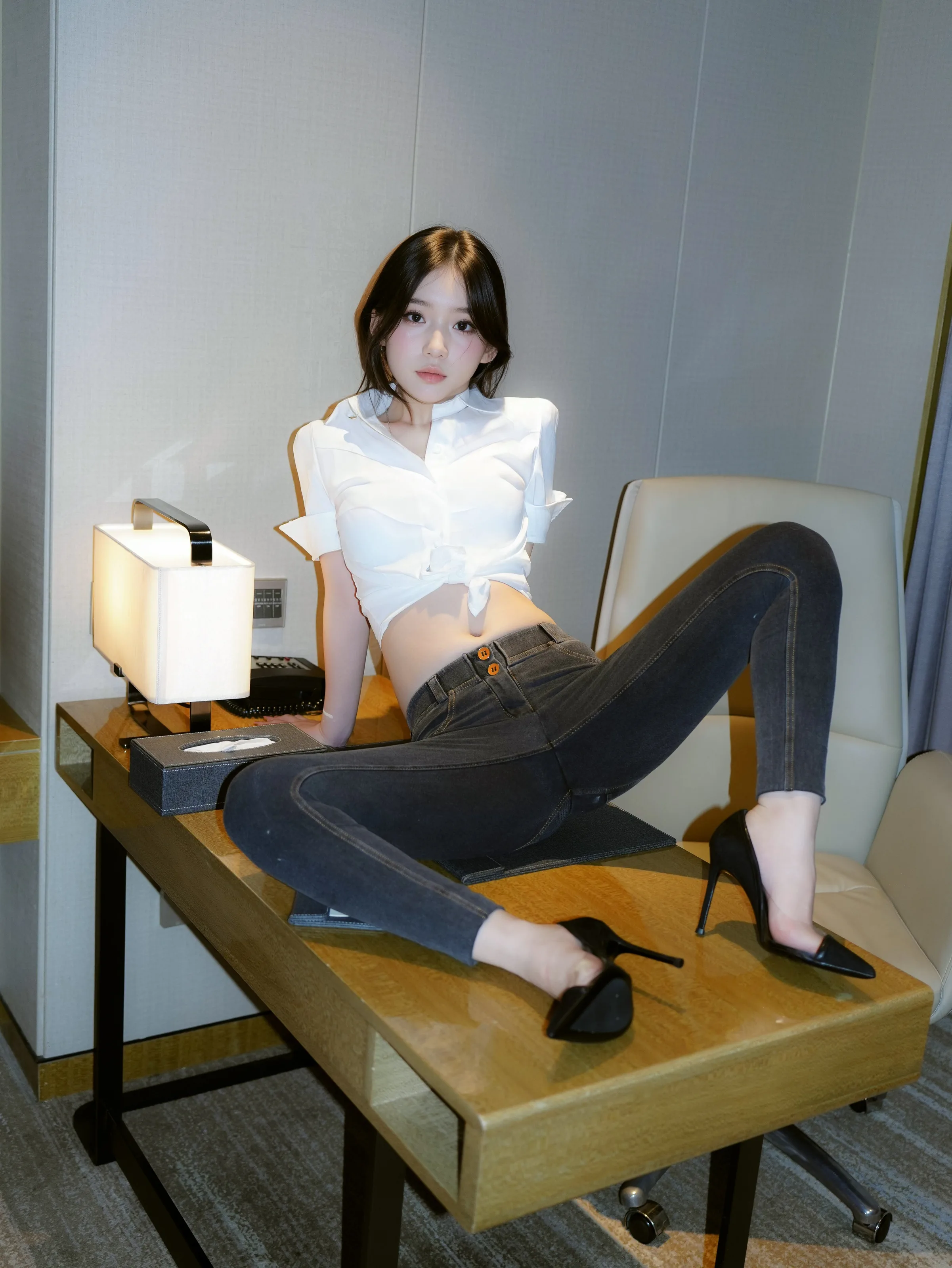 XiuRen 内购版 No.10785 汁汁 实习期女秘书 [81P]-秀人网