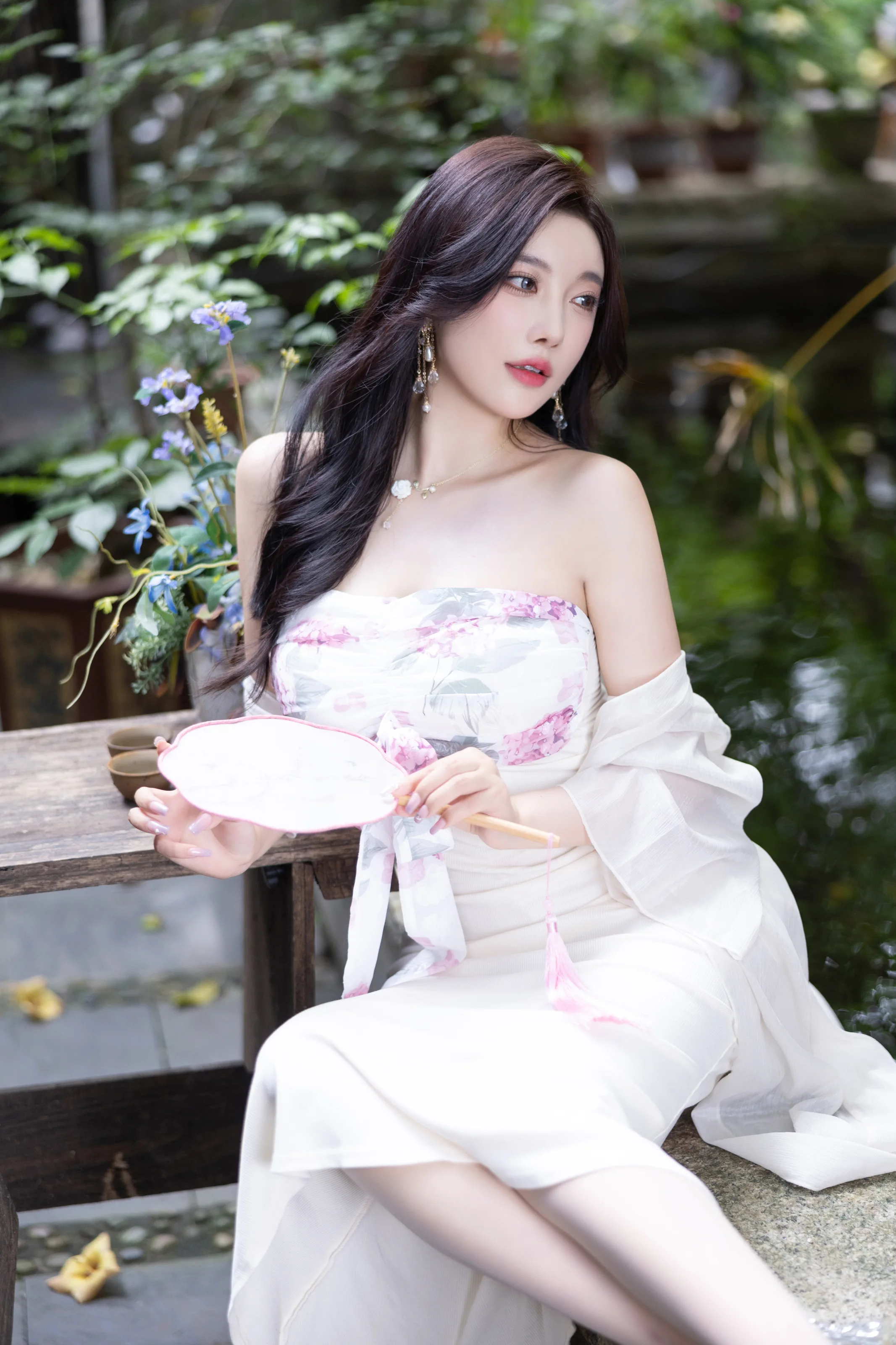 XiuRen 内购版 No.8926 杨晨晨 肉色丝袜 [98P]-秀人网