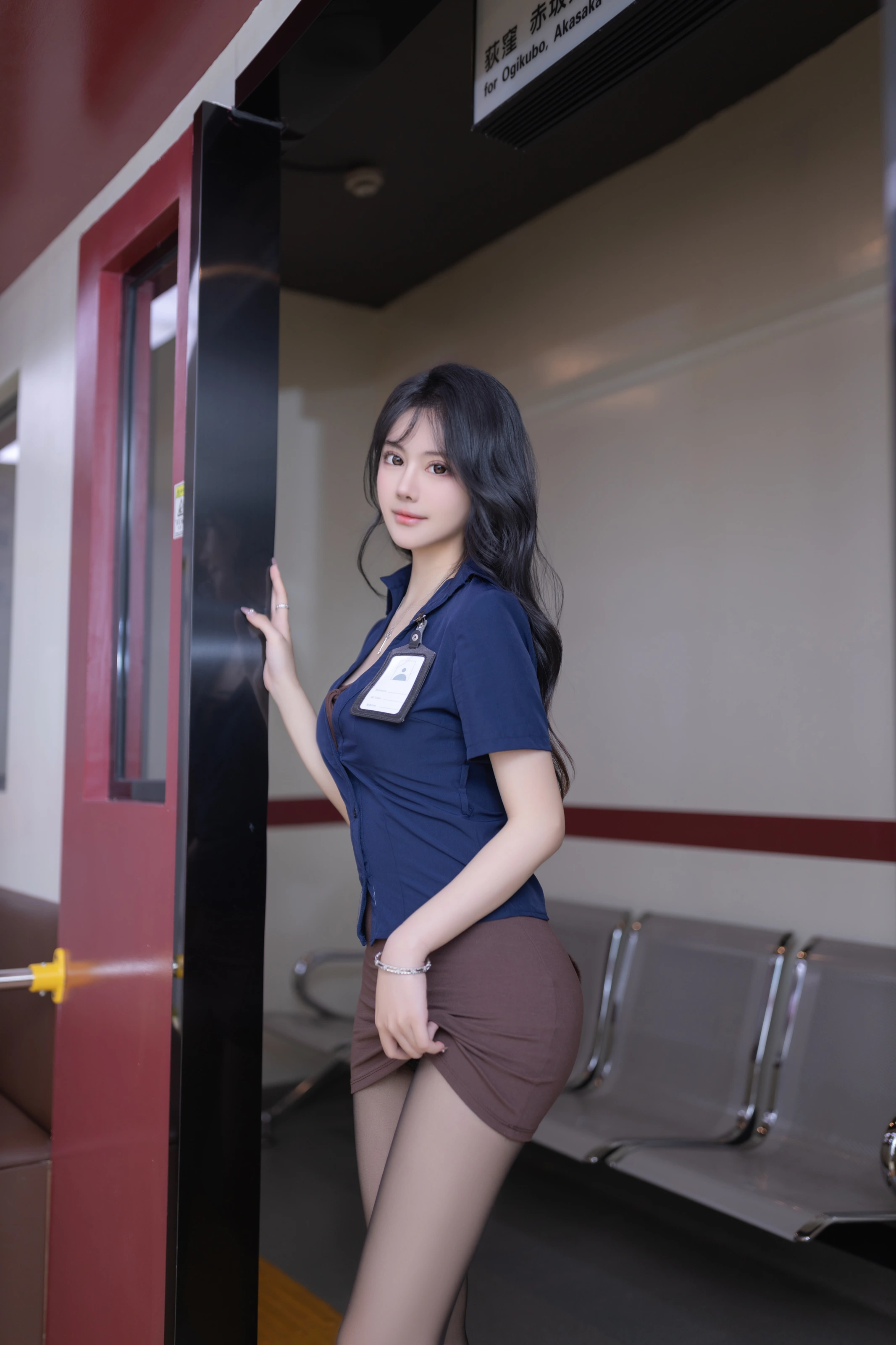 XiuRen 内购版 No.8167 谢小蒽 地铁写真 [99P] 插图6
