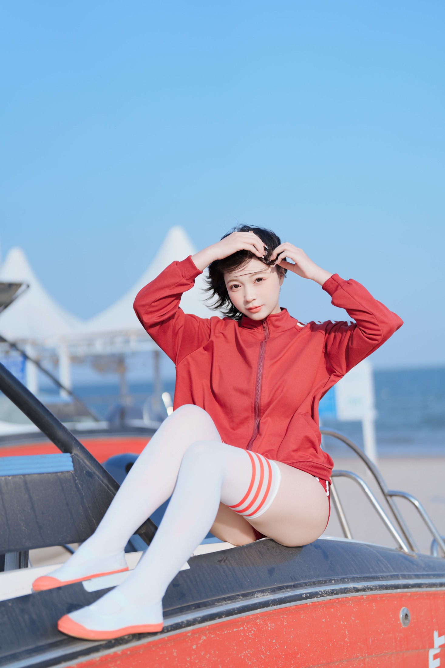 ID10053海边的青春少女 - 妍画集-妍画集