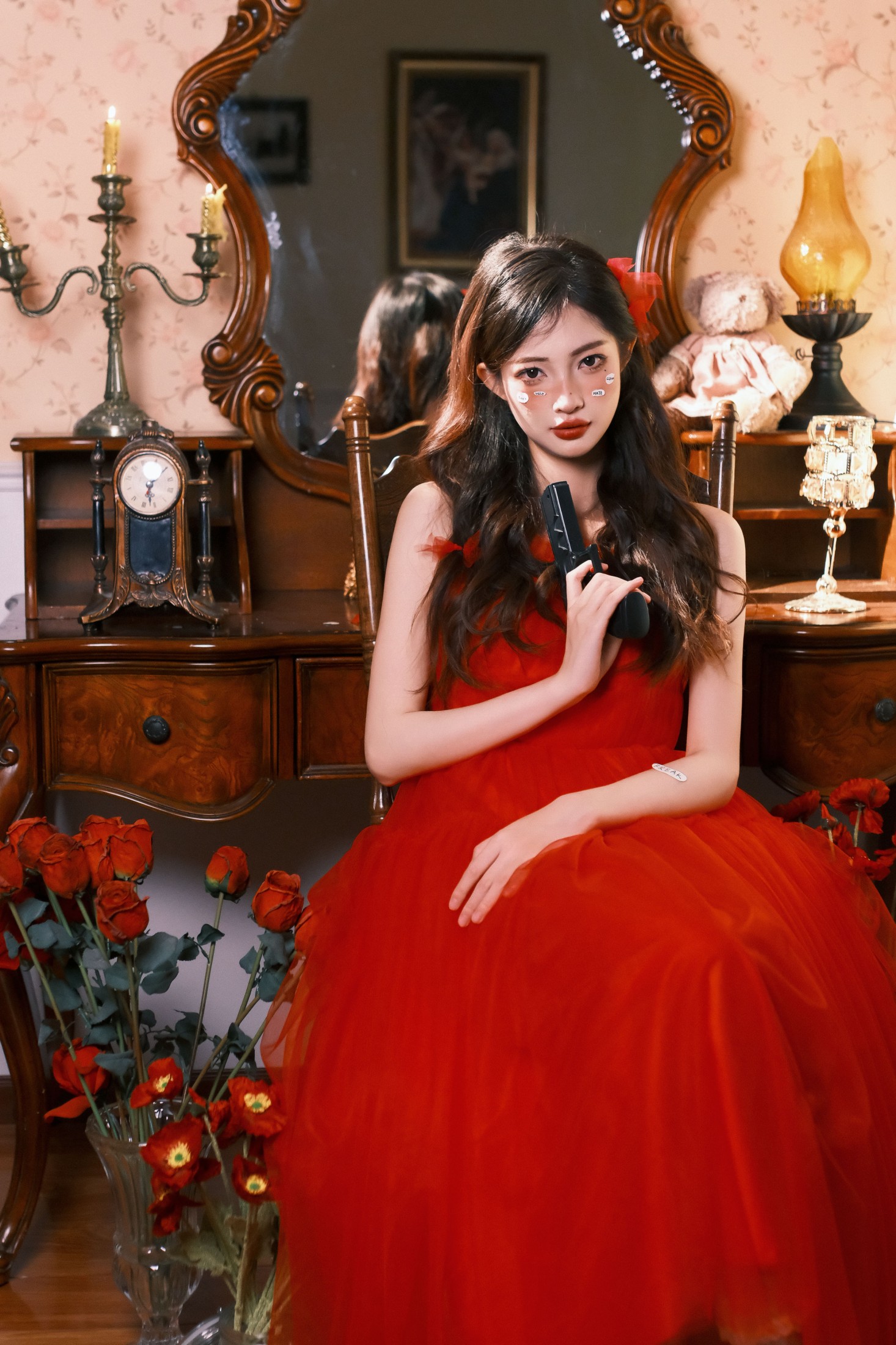 ID10322红裙玫瑰 - 妍画集-妍画集