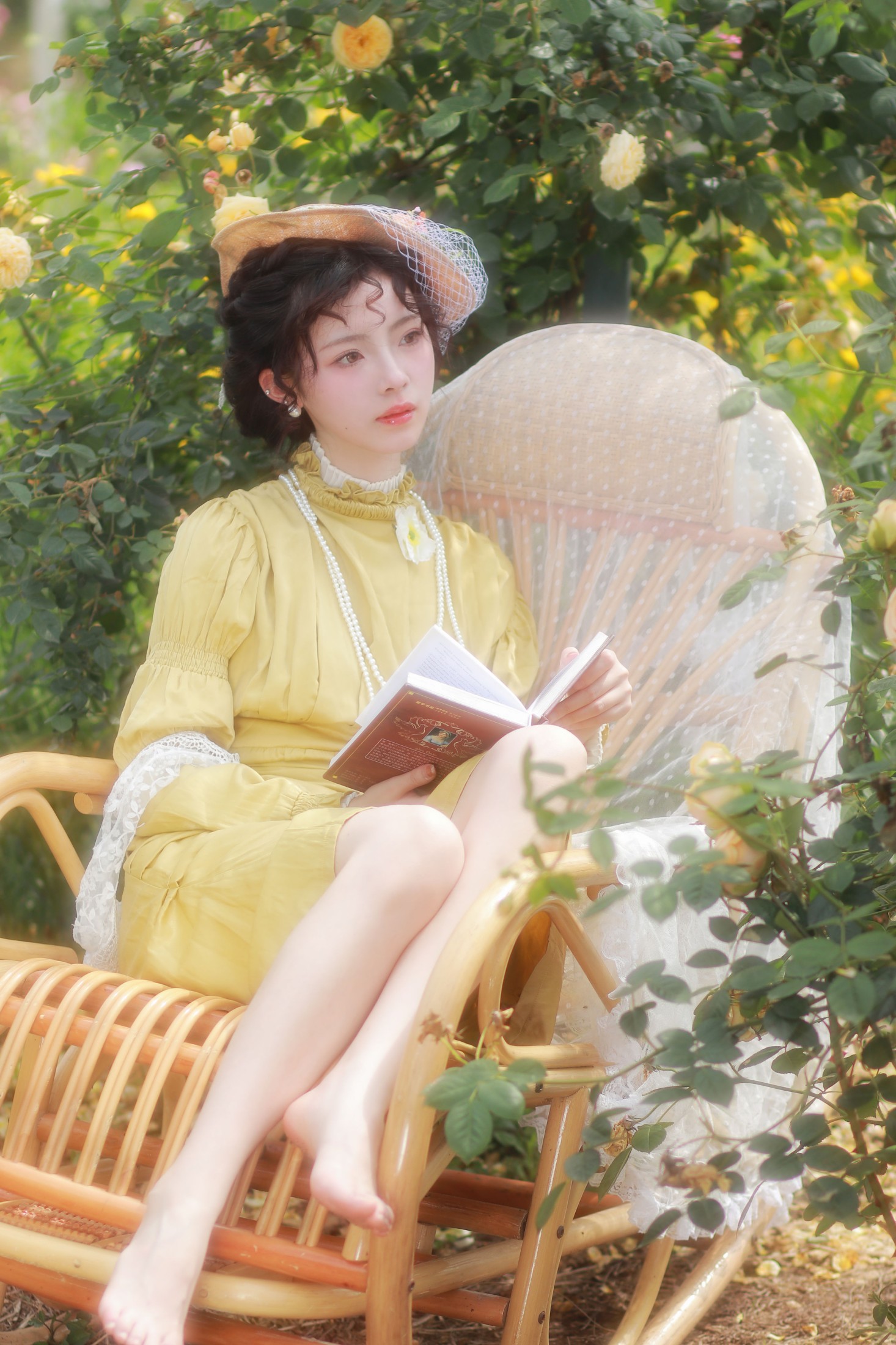 ID10722庄园少女～在浪漫的小花园小憩 - 妍画集-妍画集