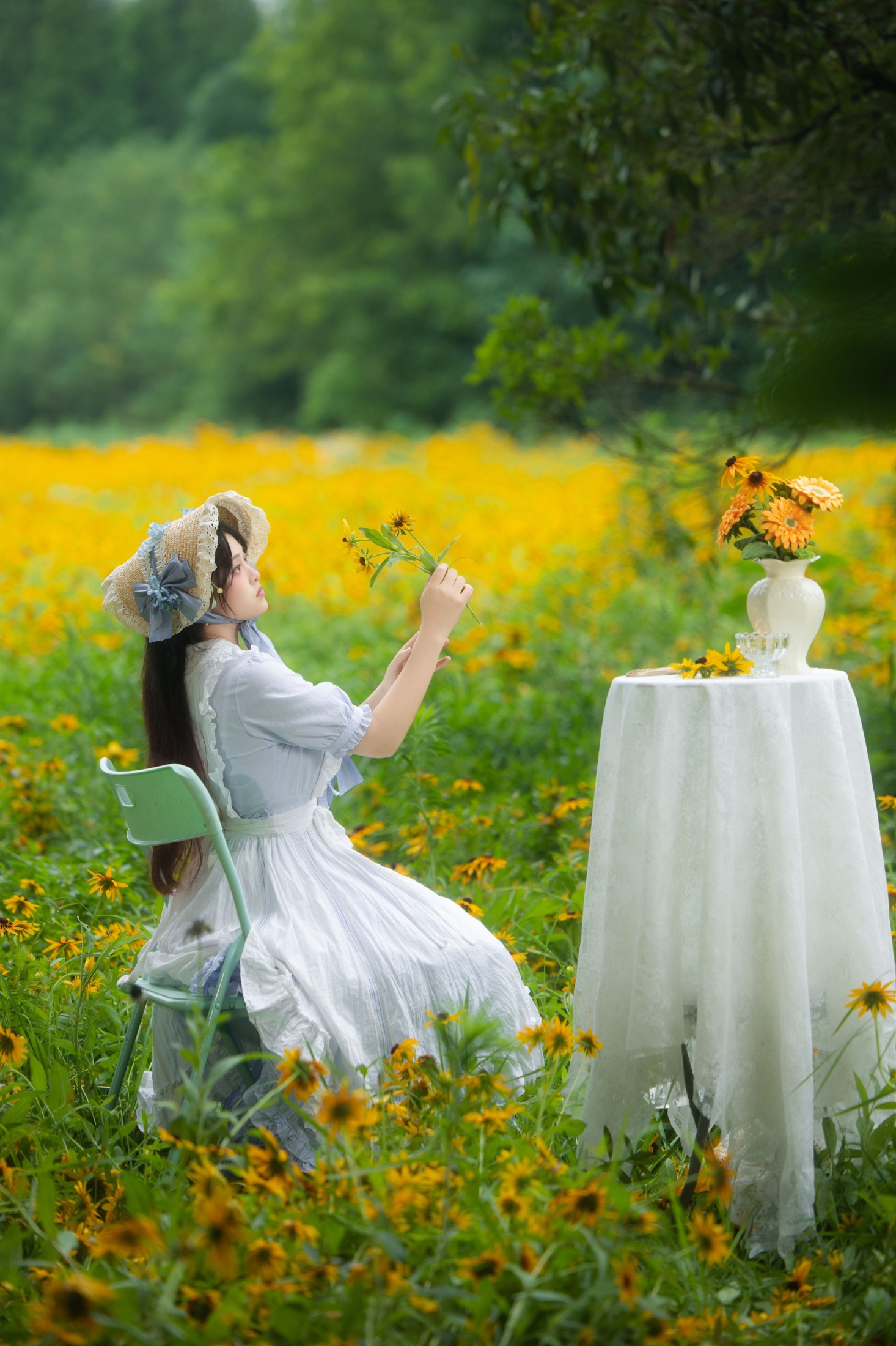 ID10906有人困在雨中 有人在雨中赏雨 - 妍画集-妍画集