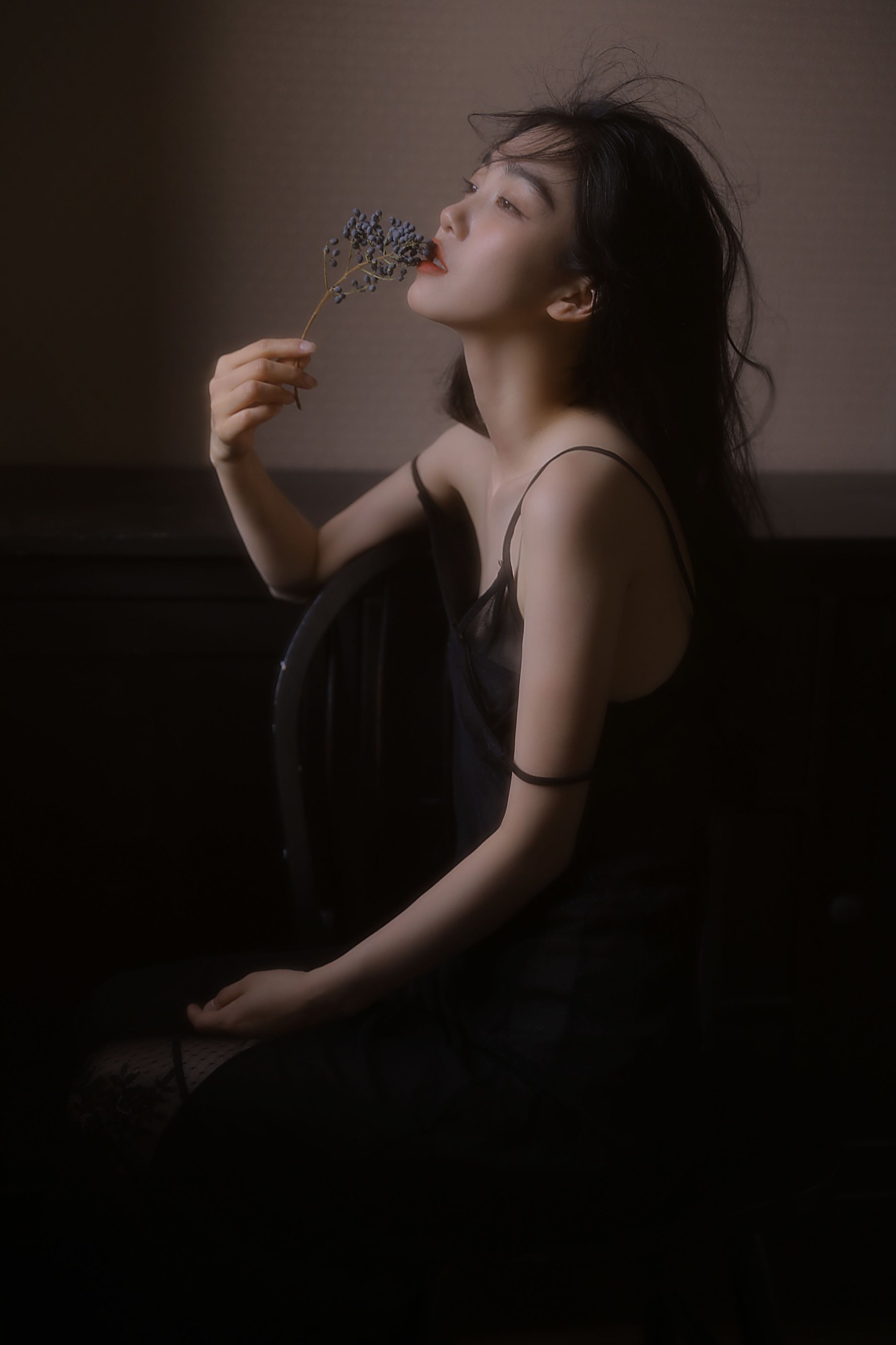 ID10793万物至暗 - 妍画集-妍画集