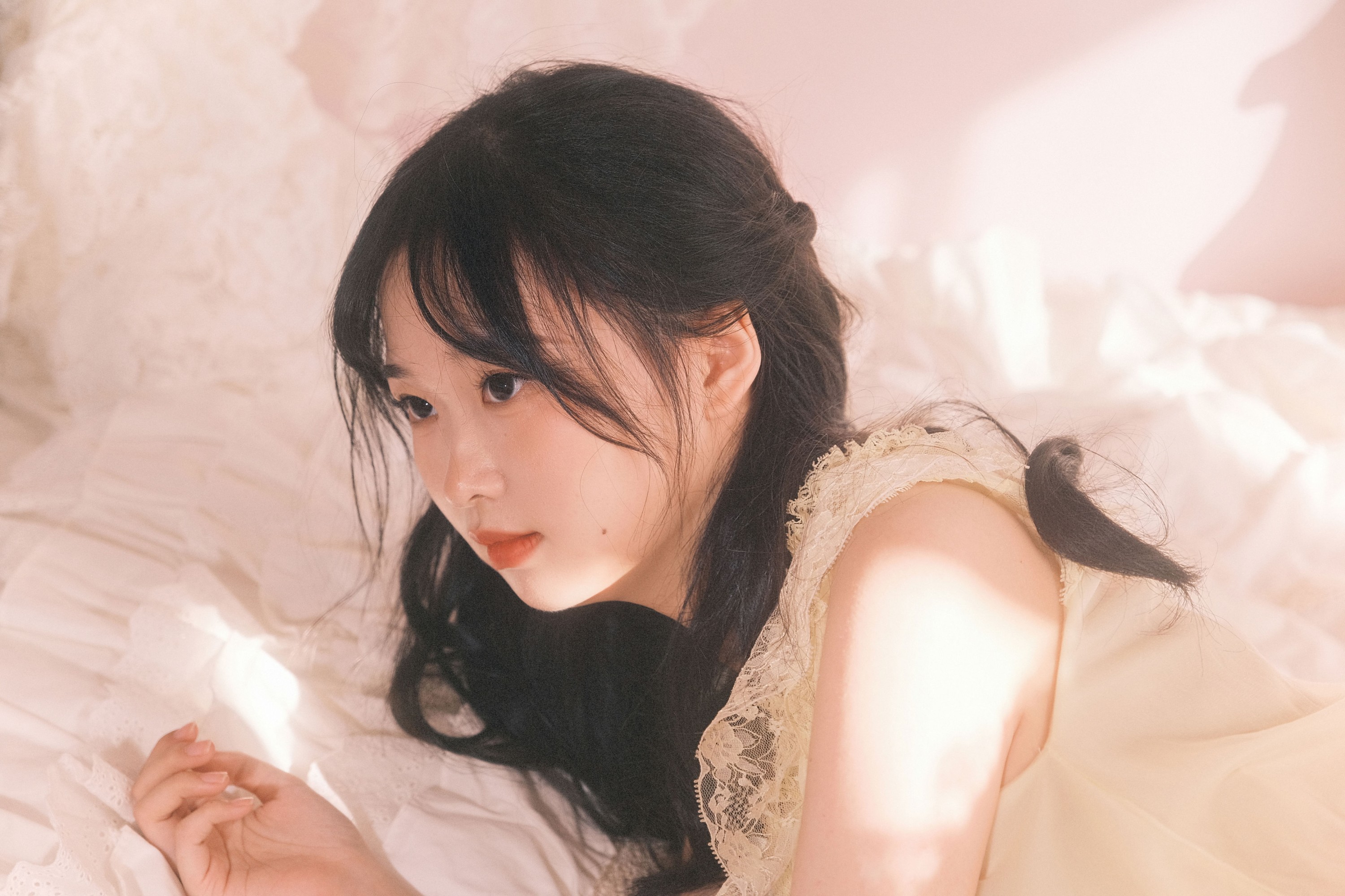 ID11117爱是神洒在她肩上的光 - 妍画集-妍画集