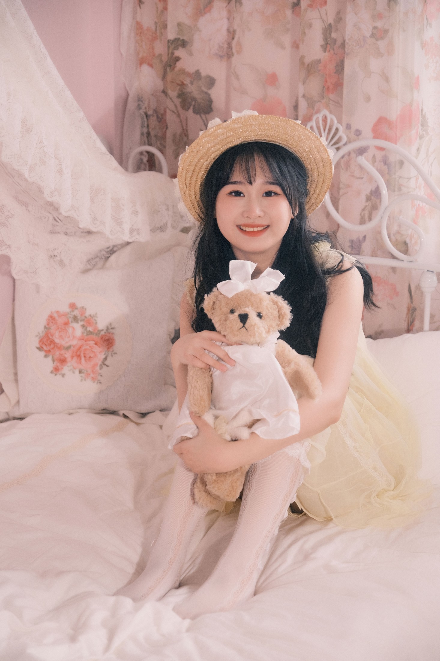 小吴 – 《爱是神洒在她肩上的光》[13P] 插图3