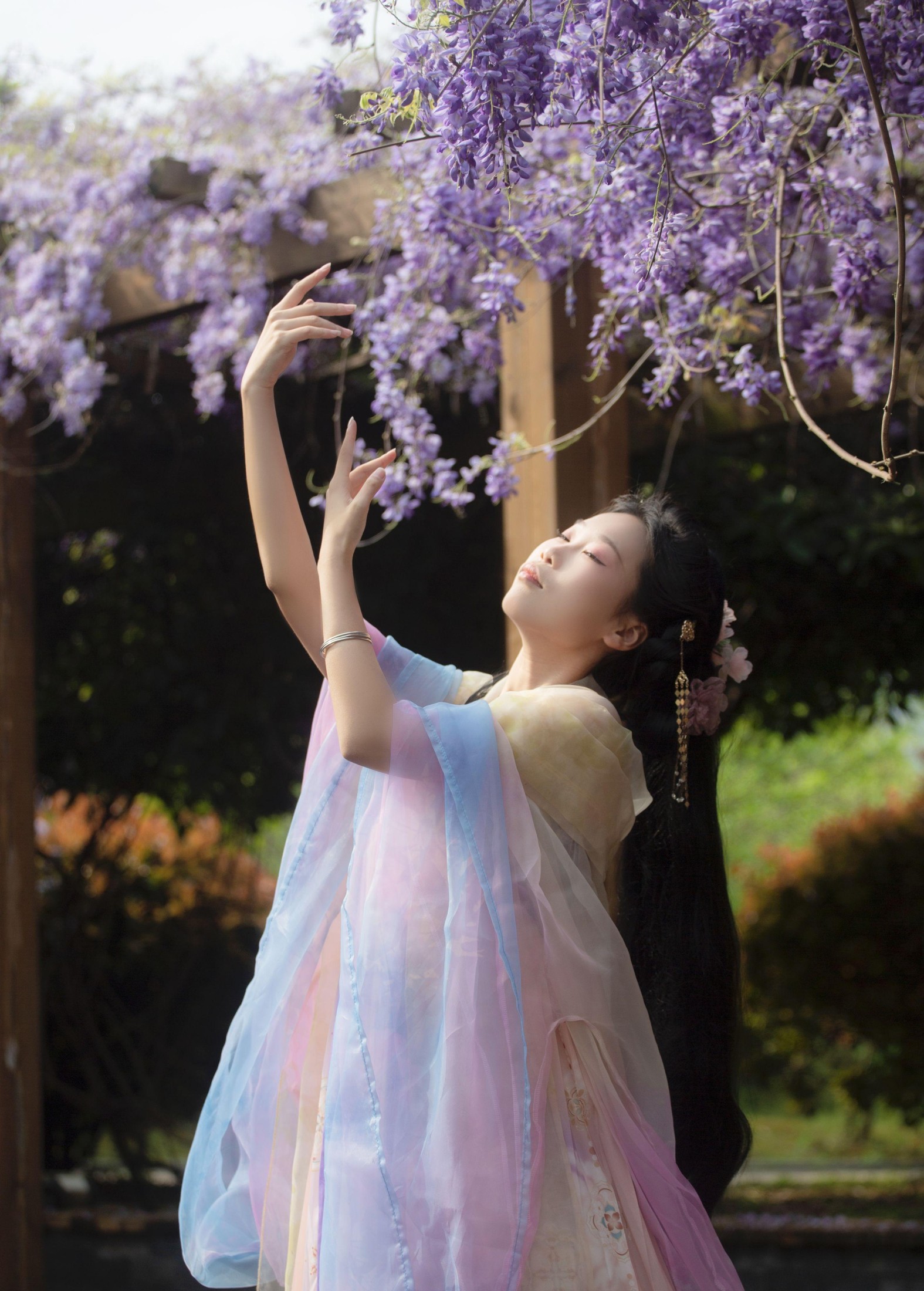 池白浔 – 《紫藤花》[22P] 插图2