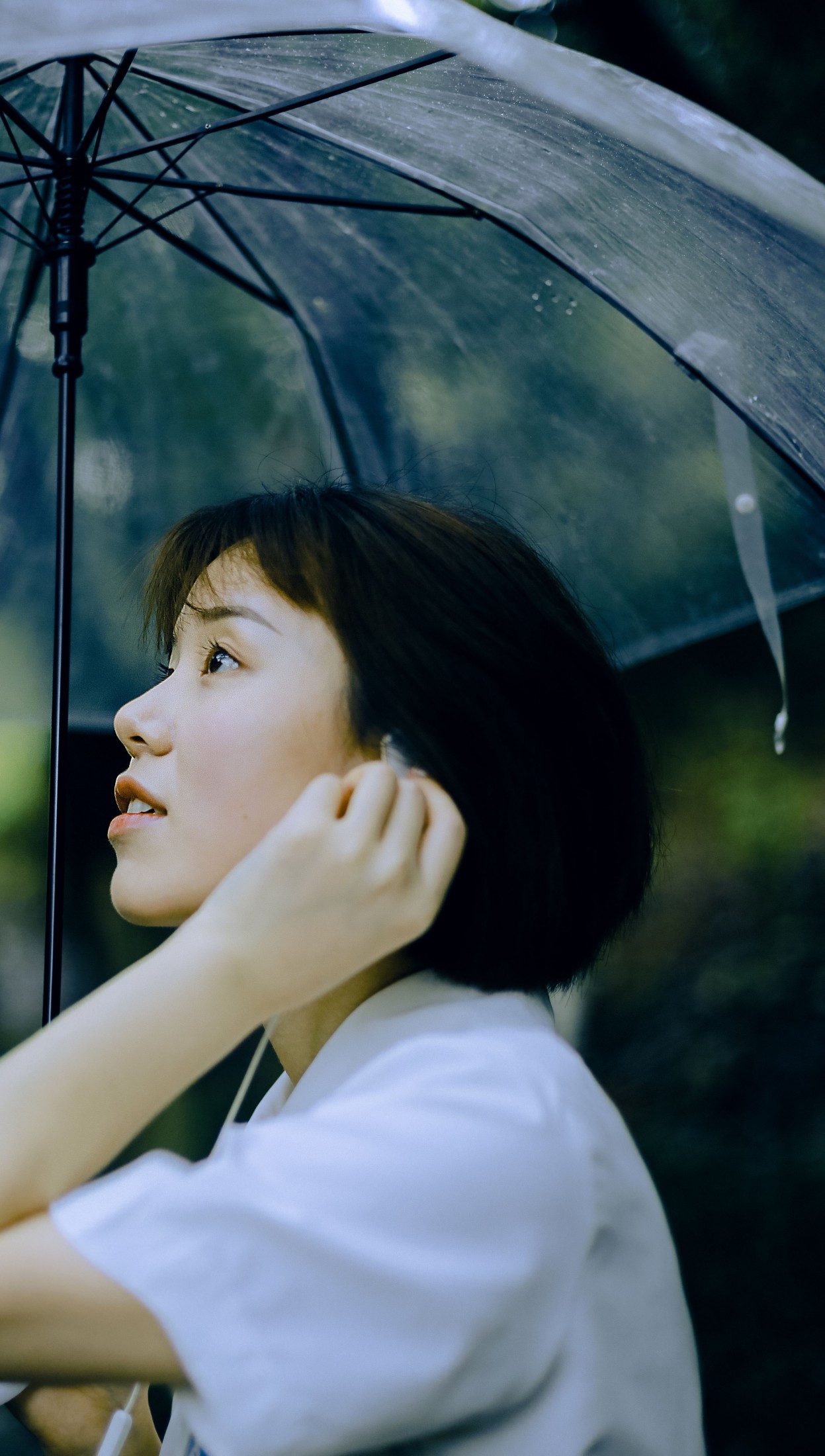 鑫鑫 – 《雨后》[16P] 插图5