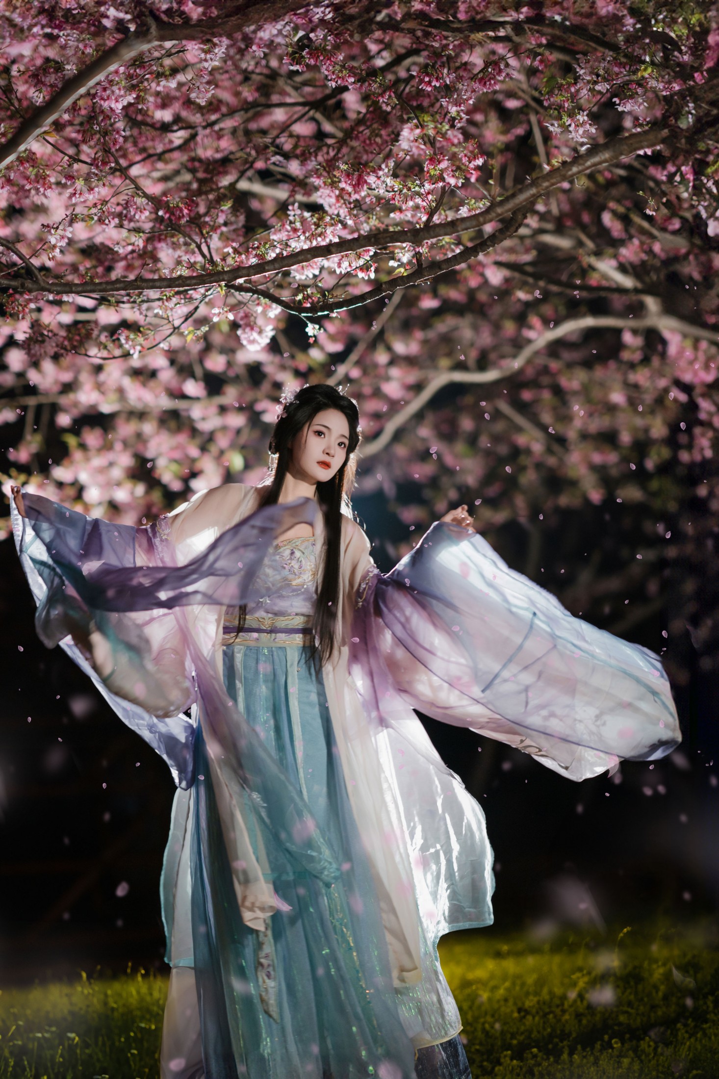 南栀nz – 《夜樱古风人像拍摄》[14P] 插图3