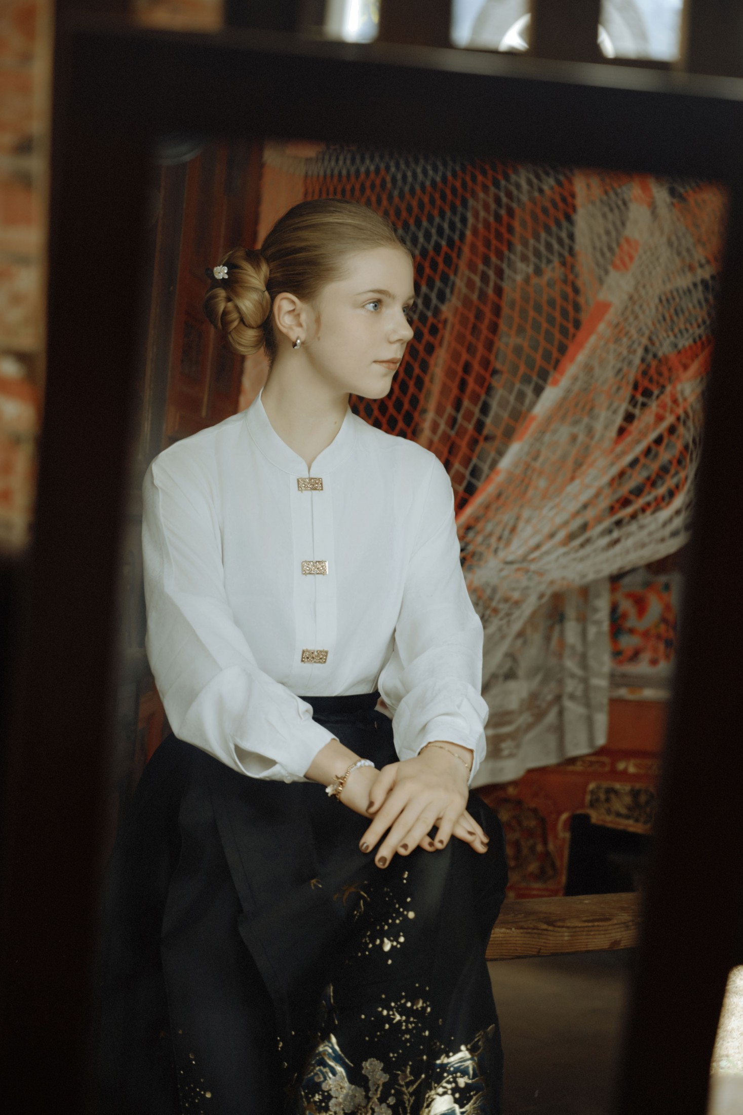 ID12353当西方少女打开她的东方衣匣-妍画集