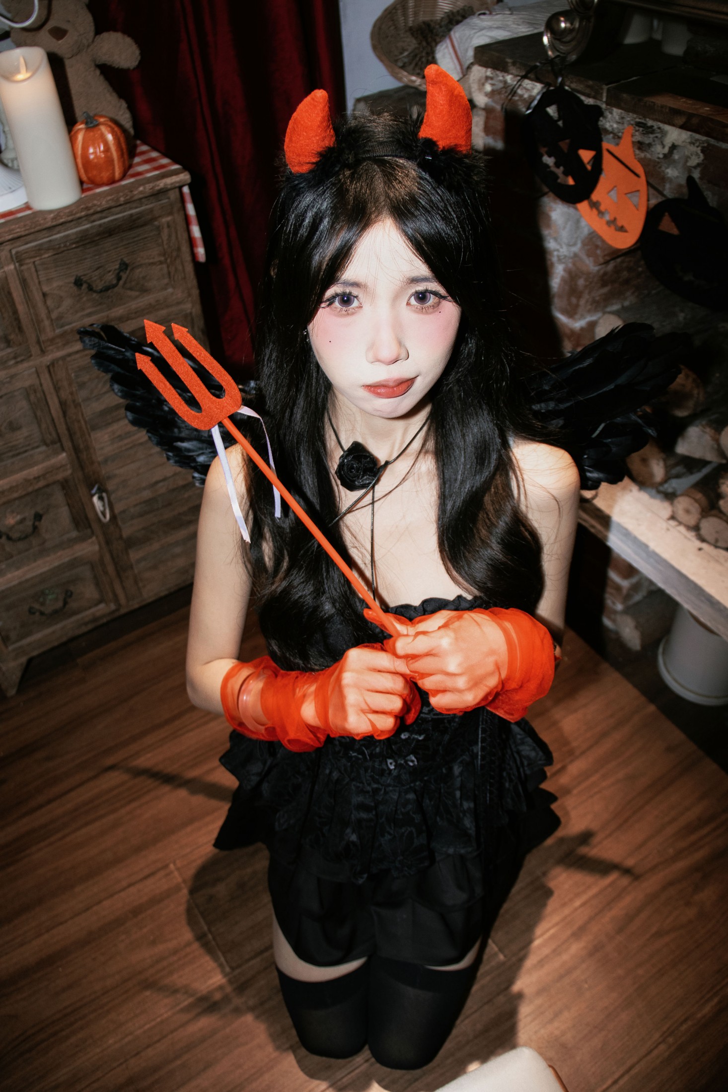 小欣吃不饱 – 《小恶魔》[13P] 插图3