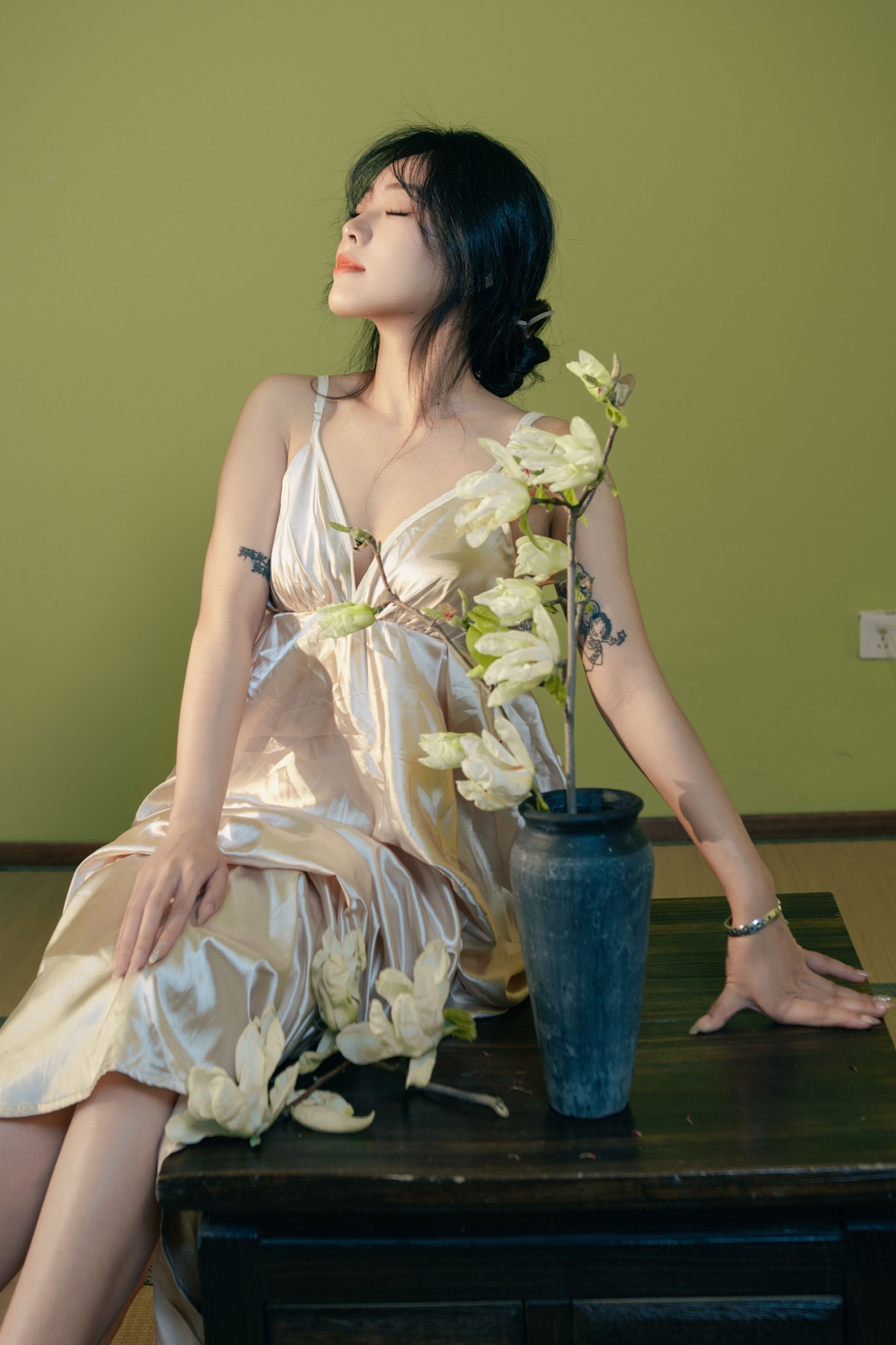 ID12417我在奔向我的月亮-妍画集