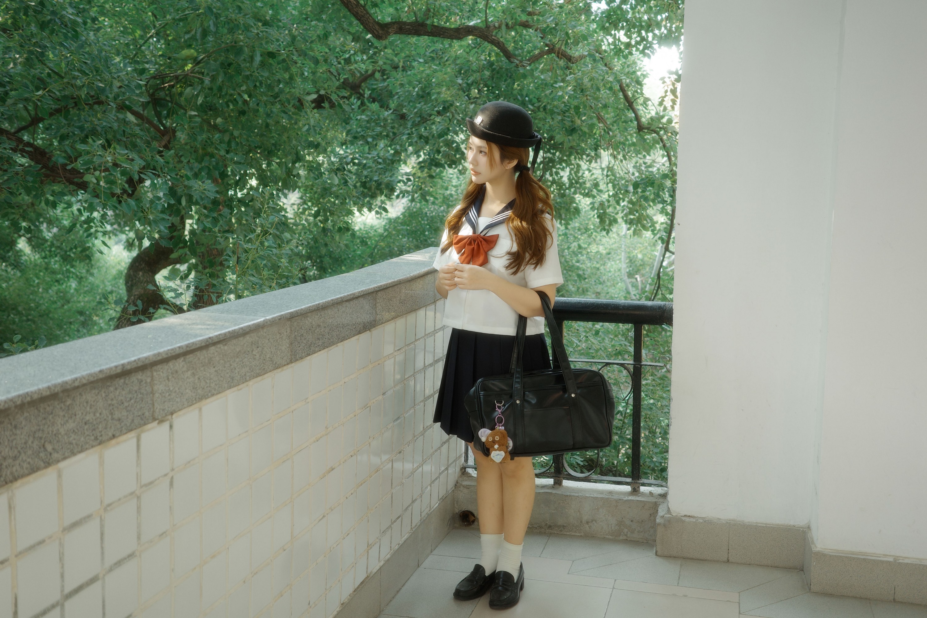 ID12674绿叶下-妍画集