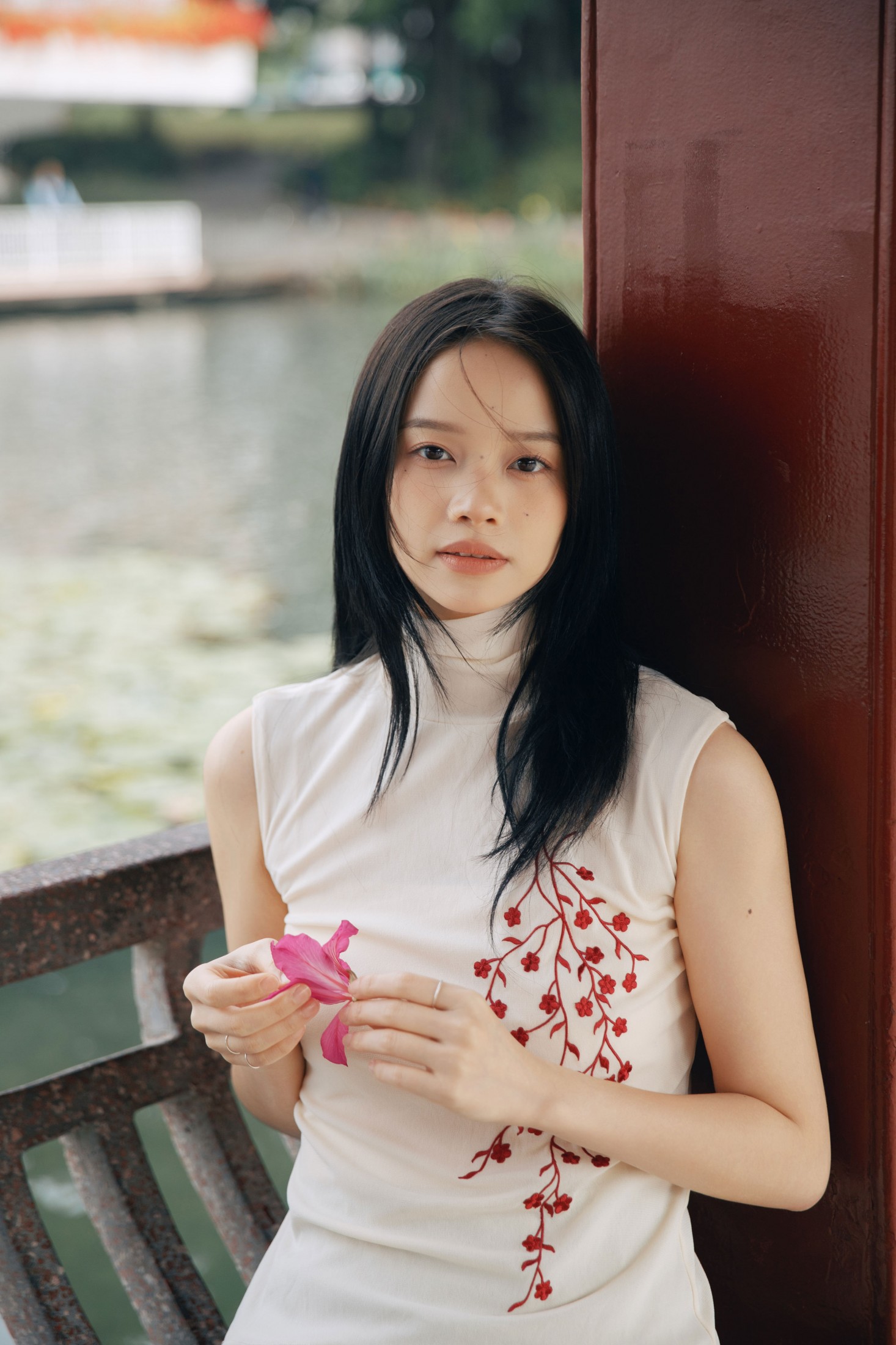 ID12852她身上有种淡淡的气质-妍画集