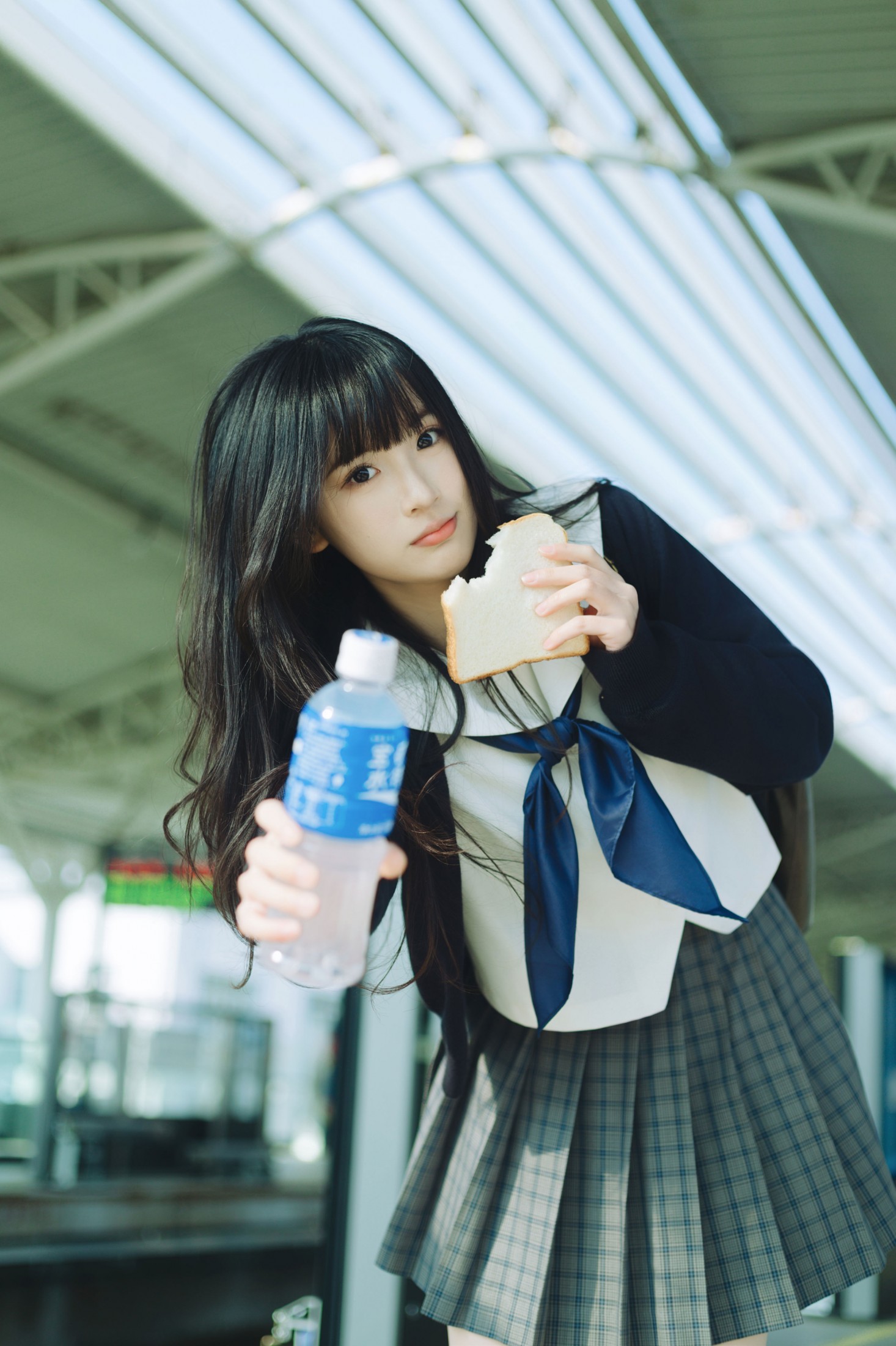 苗苗 - 《上课要迟到啦》[36P] 插图4