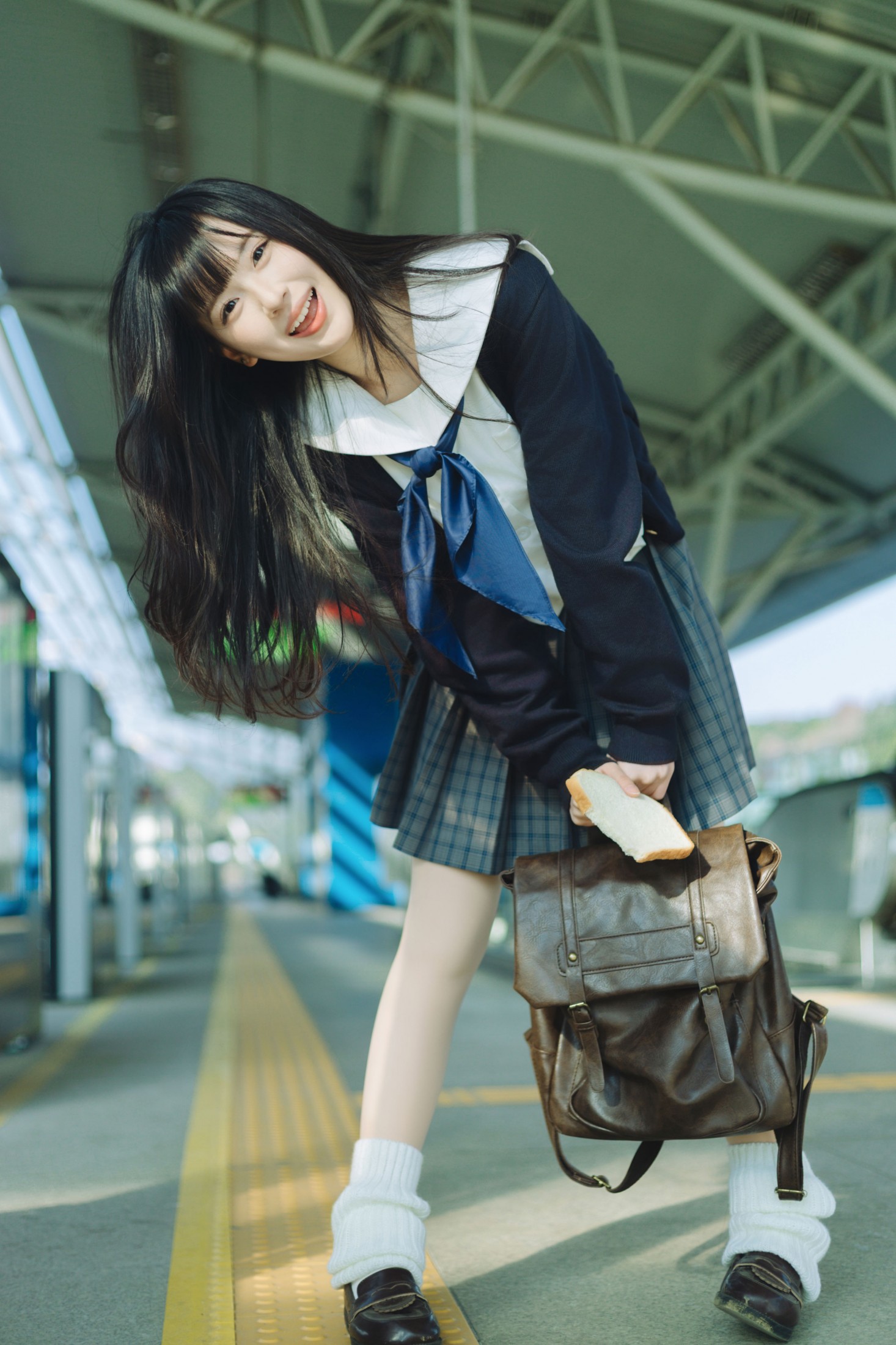 苗苗 - 《上课要迟到啦》[36P] 插图3