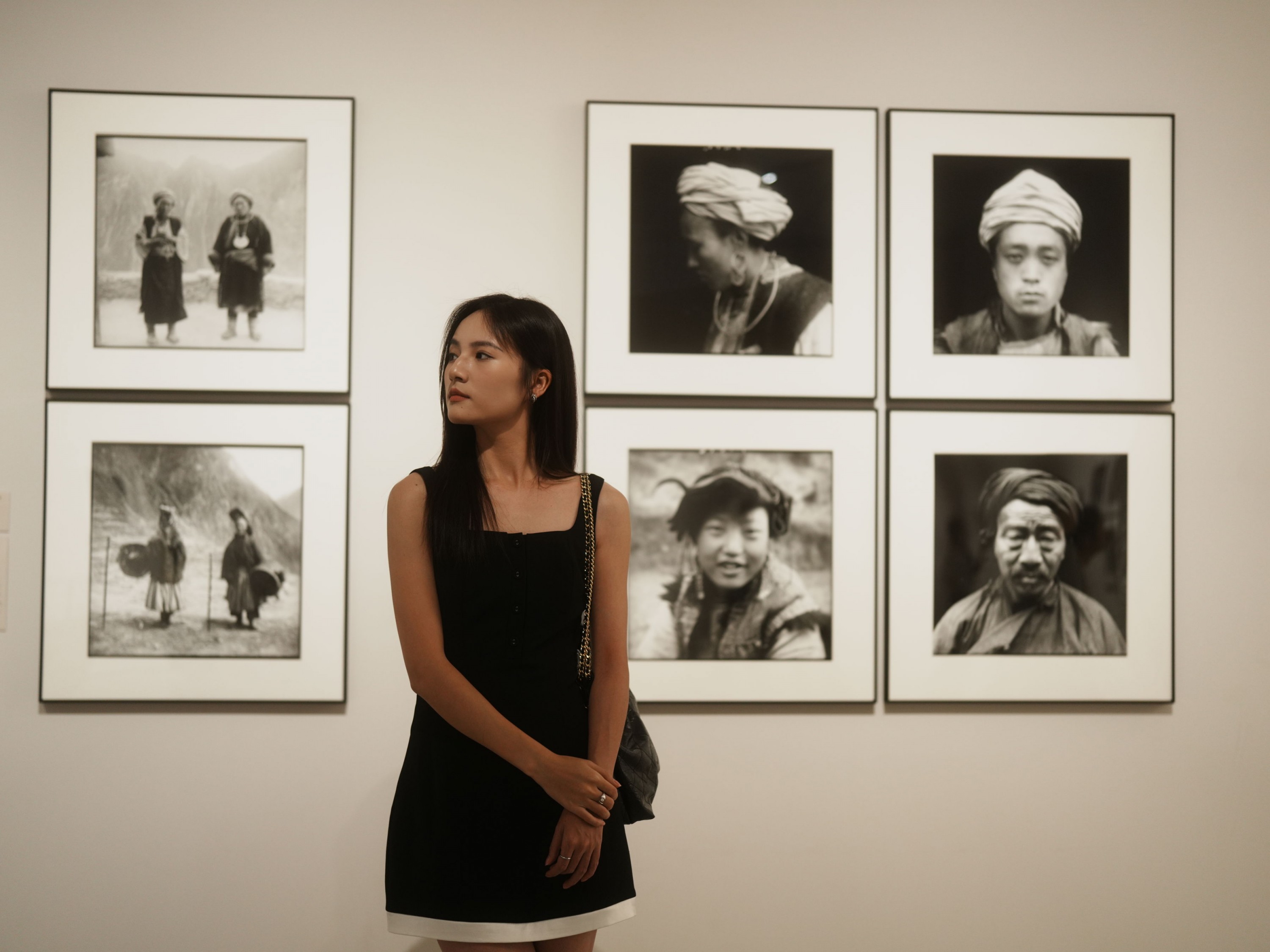 《惬意观展》[28P] 插图3