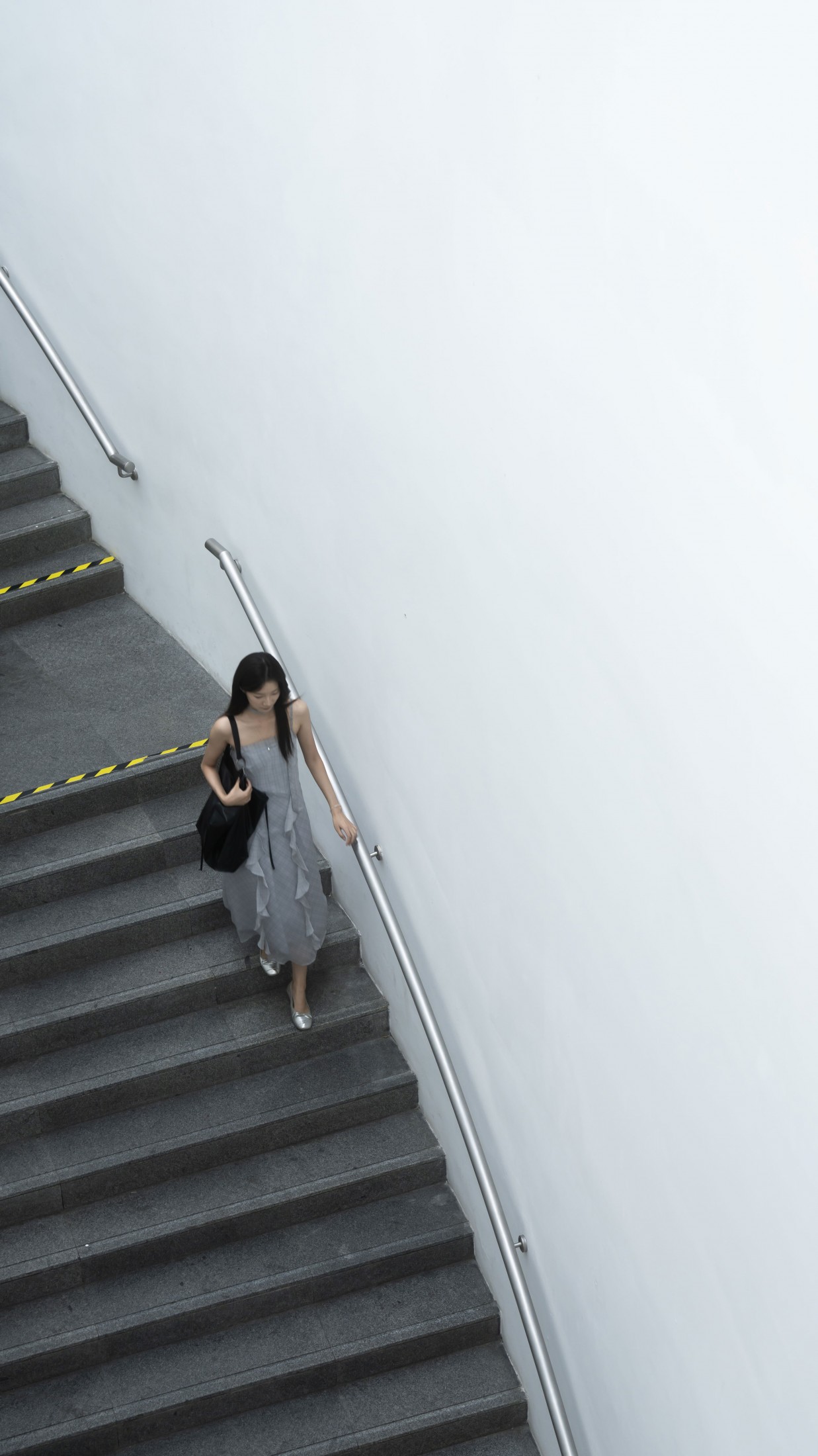 《白色典礼》[39P] 插图4